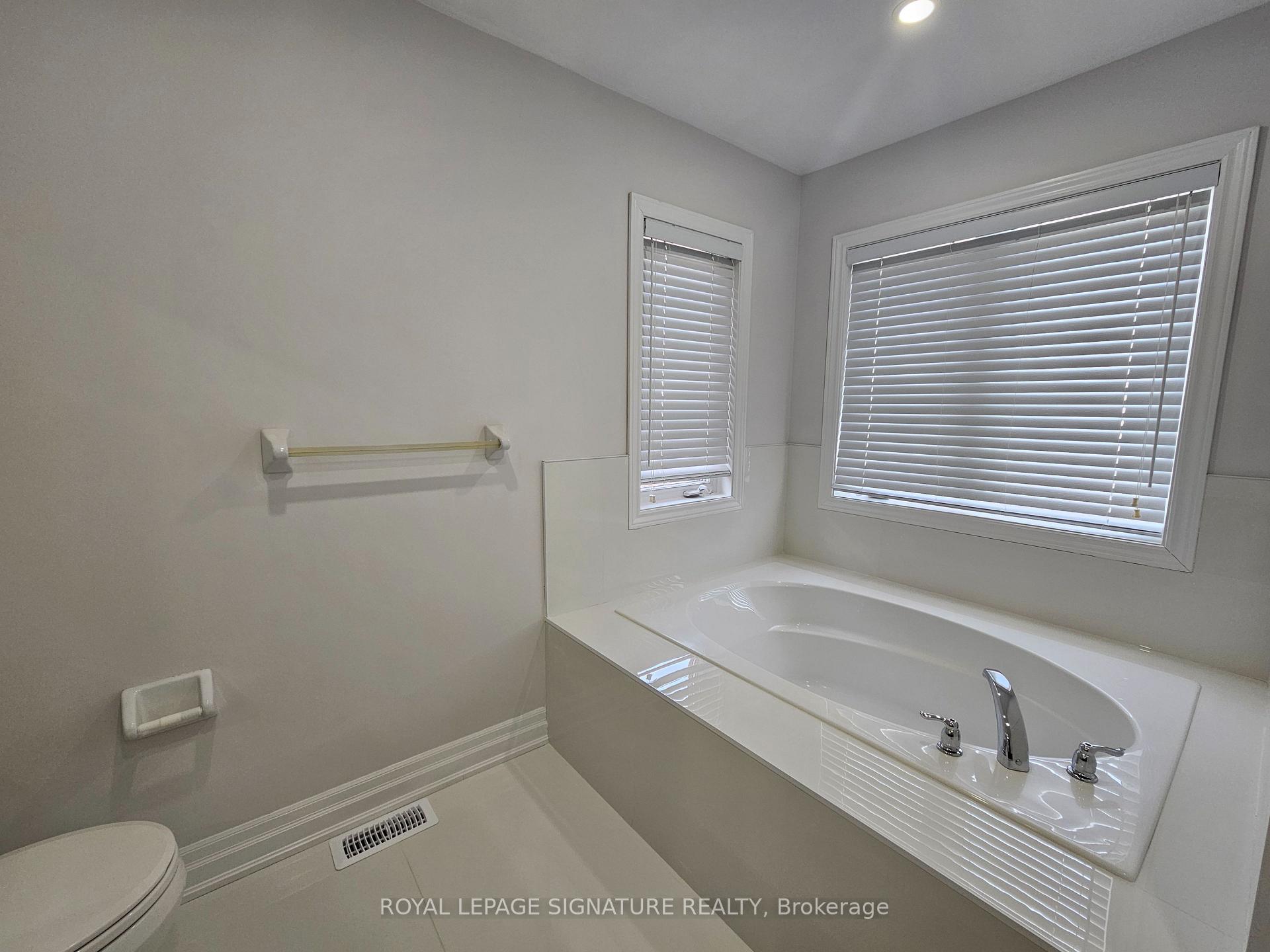 Photo 26 of 4754 DeForest Crescent, Burlington, Alton — HOMEH