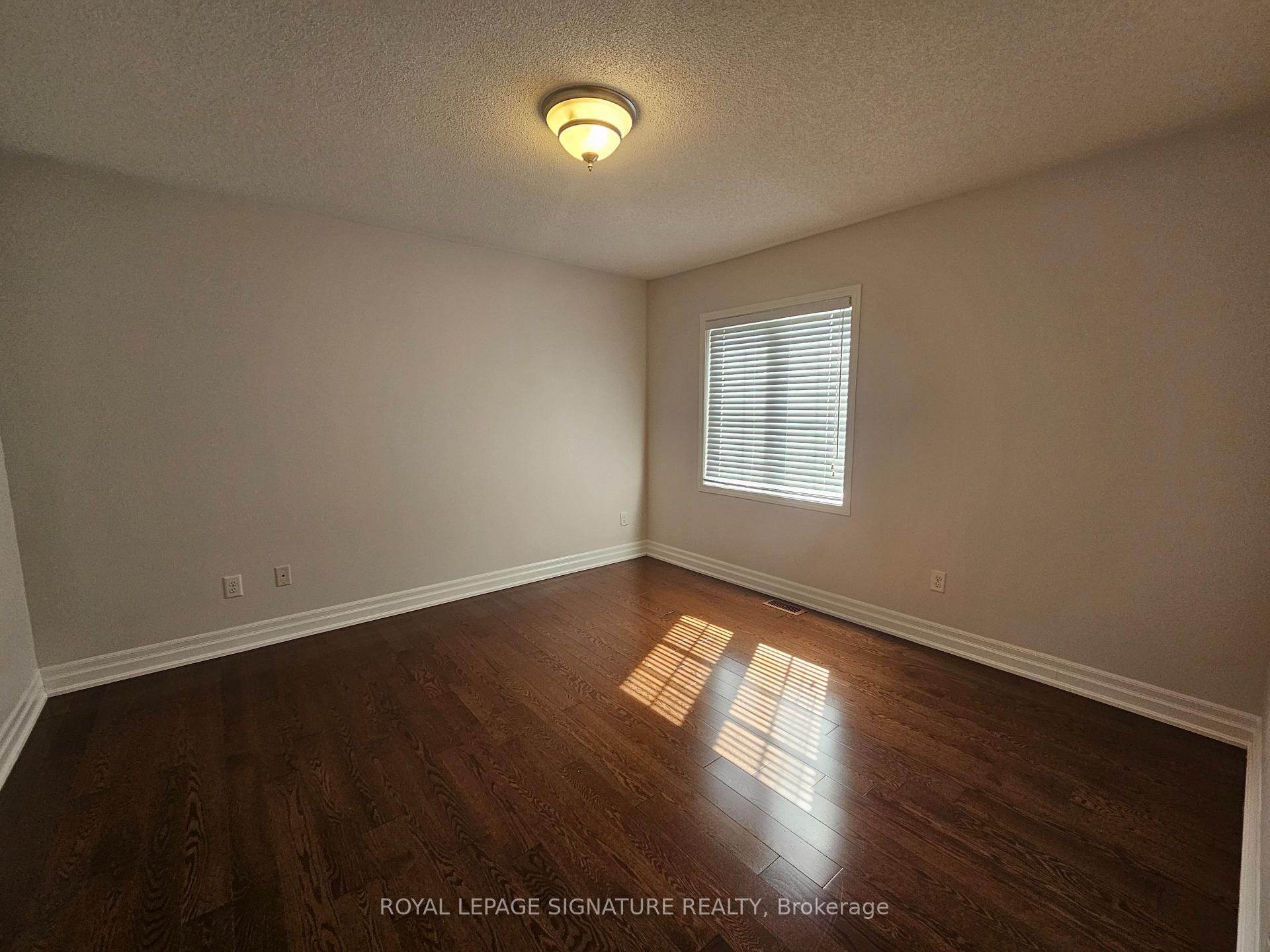 Photo 33 of 4754 DeForest Crescent, Burlington, Alton — HOMEH