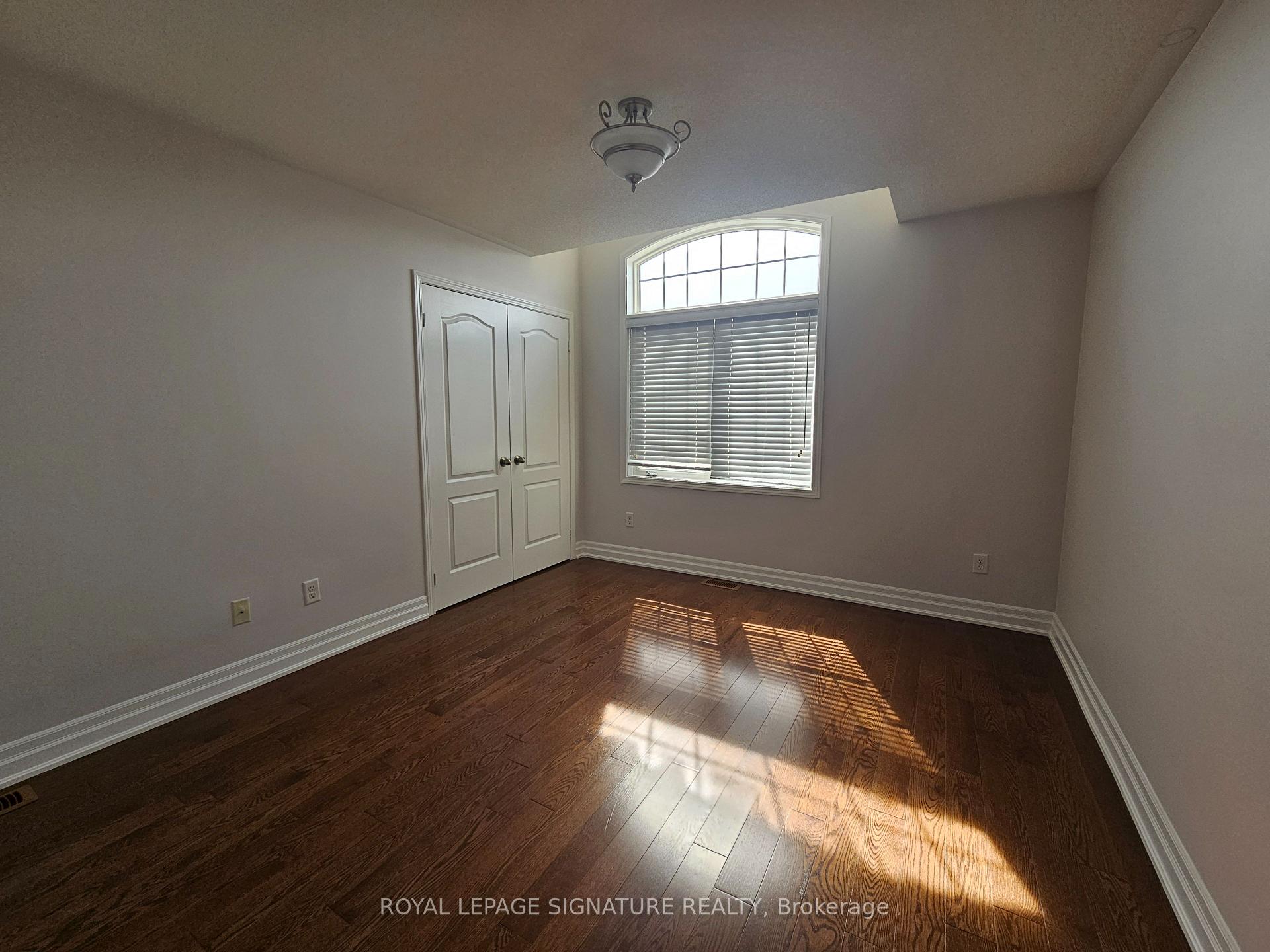 Photo 35 of 4754 DeForest Crescent, Burlington, Alton — HOMEH
