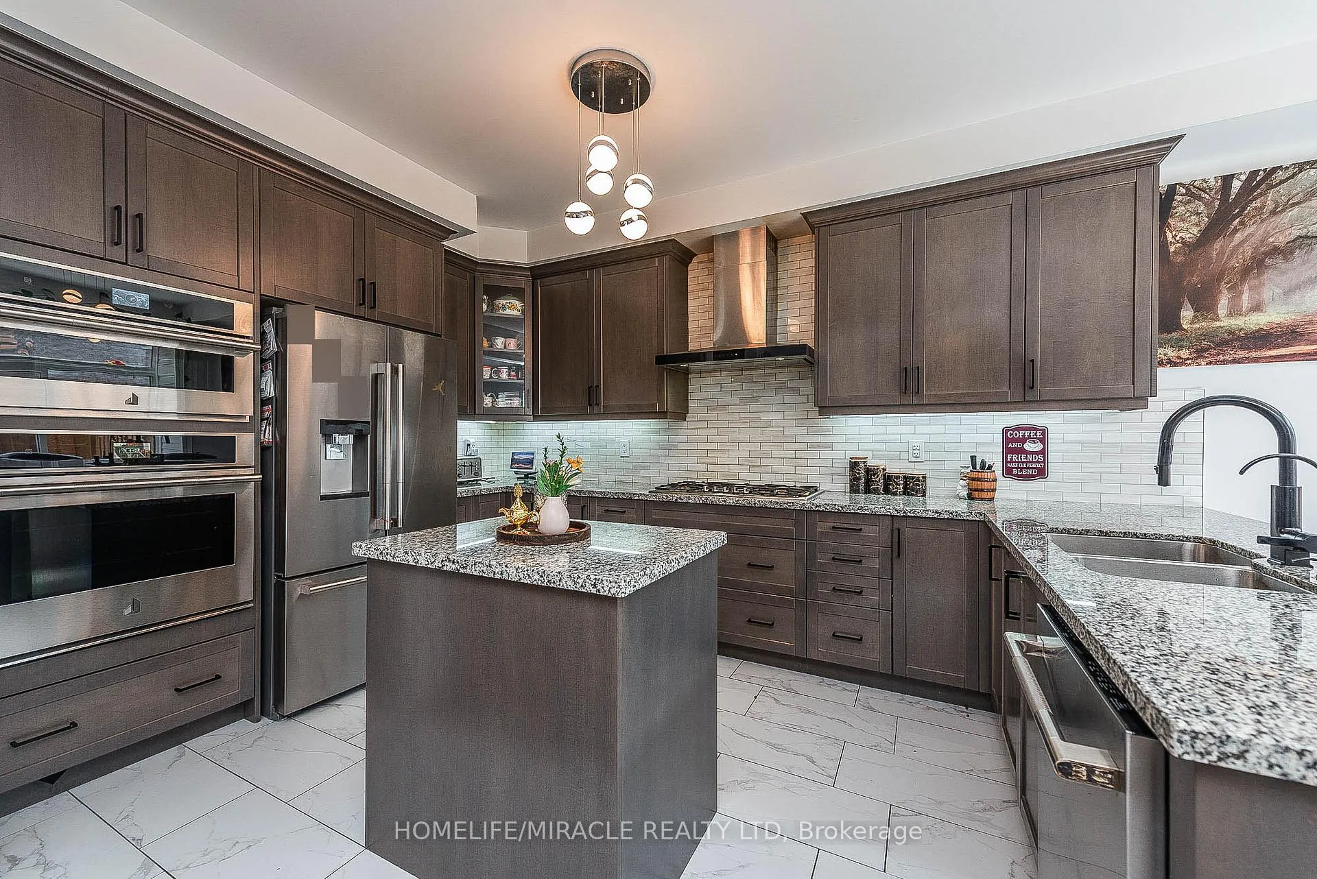 Photo 14 of 17 Bachelor Street, Brampton, Northwest Brampton — HOMEH
