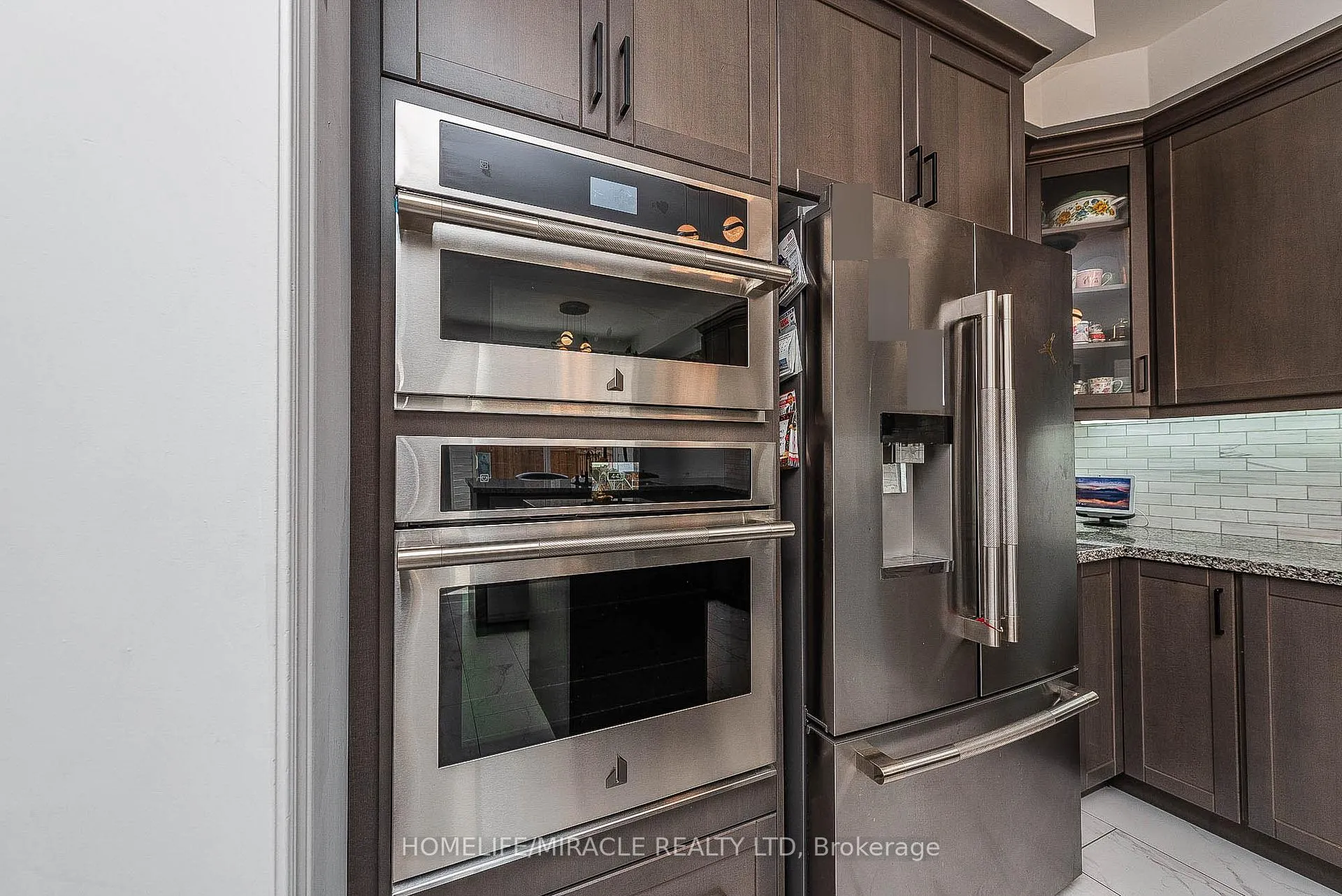 Photo 17 of 17 Bachelor Street, Brampton, Northwest Brampton — HOMEH