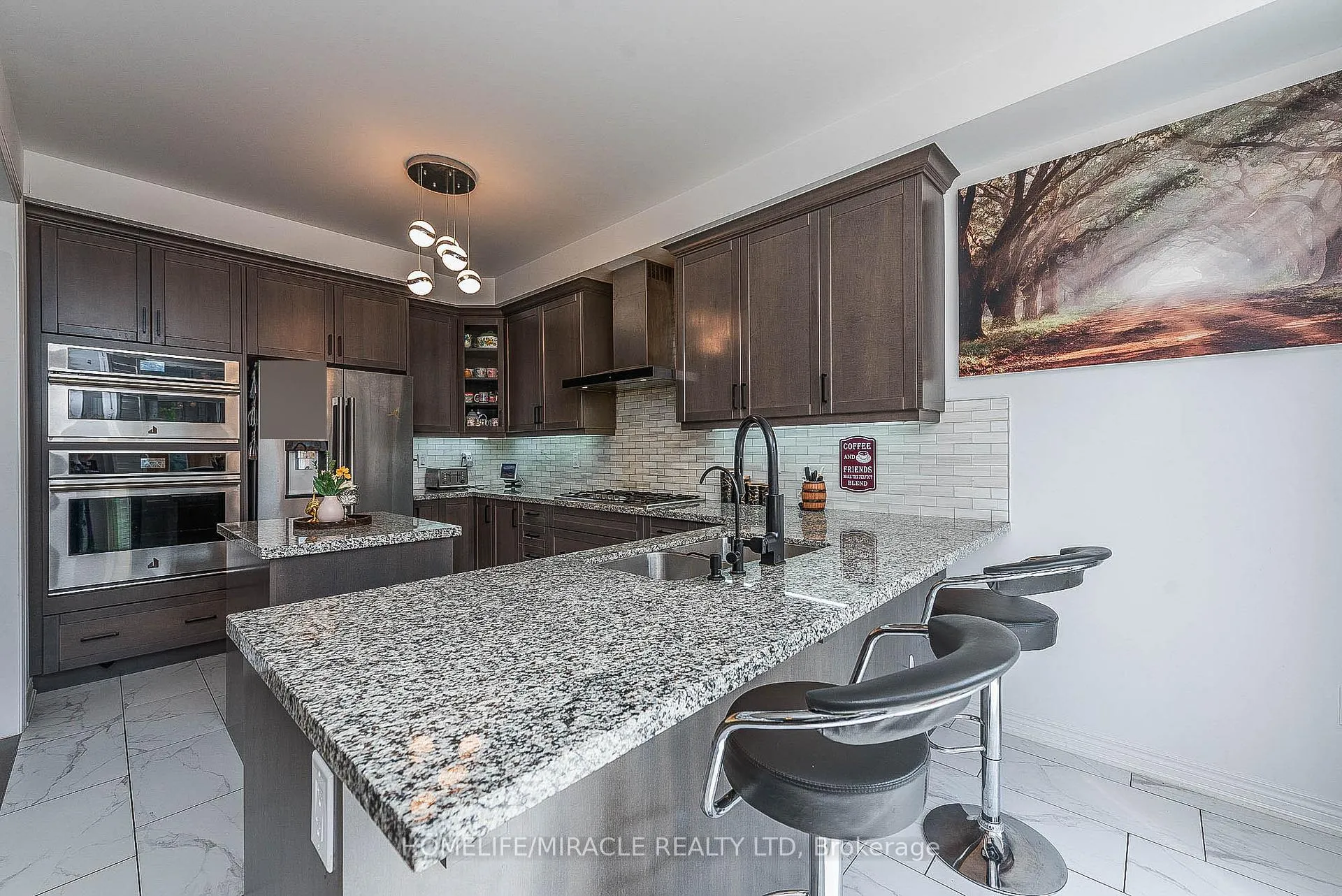 Photo 18 of 17 Bachelor Street, Brampton, Northwest Brampton — HOMEH