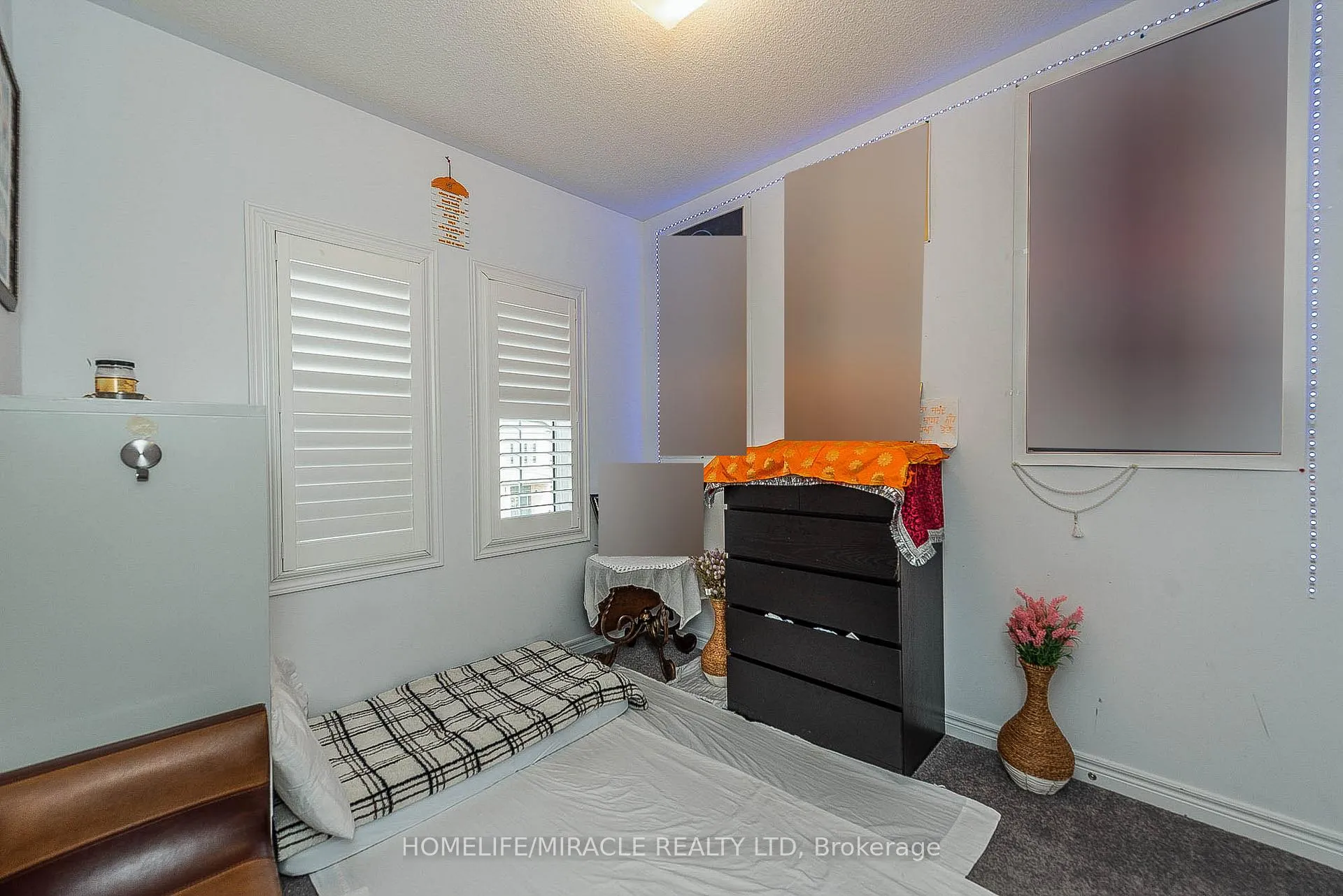 Photo 30 of 17 Bachelor Street, Brampton, Northwest Brampton — HOMEH