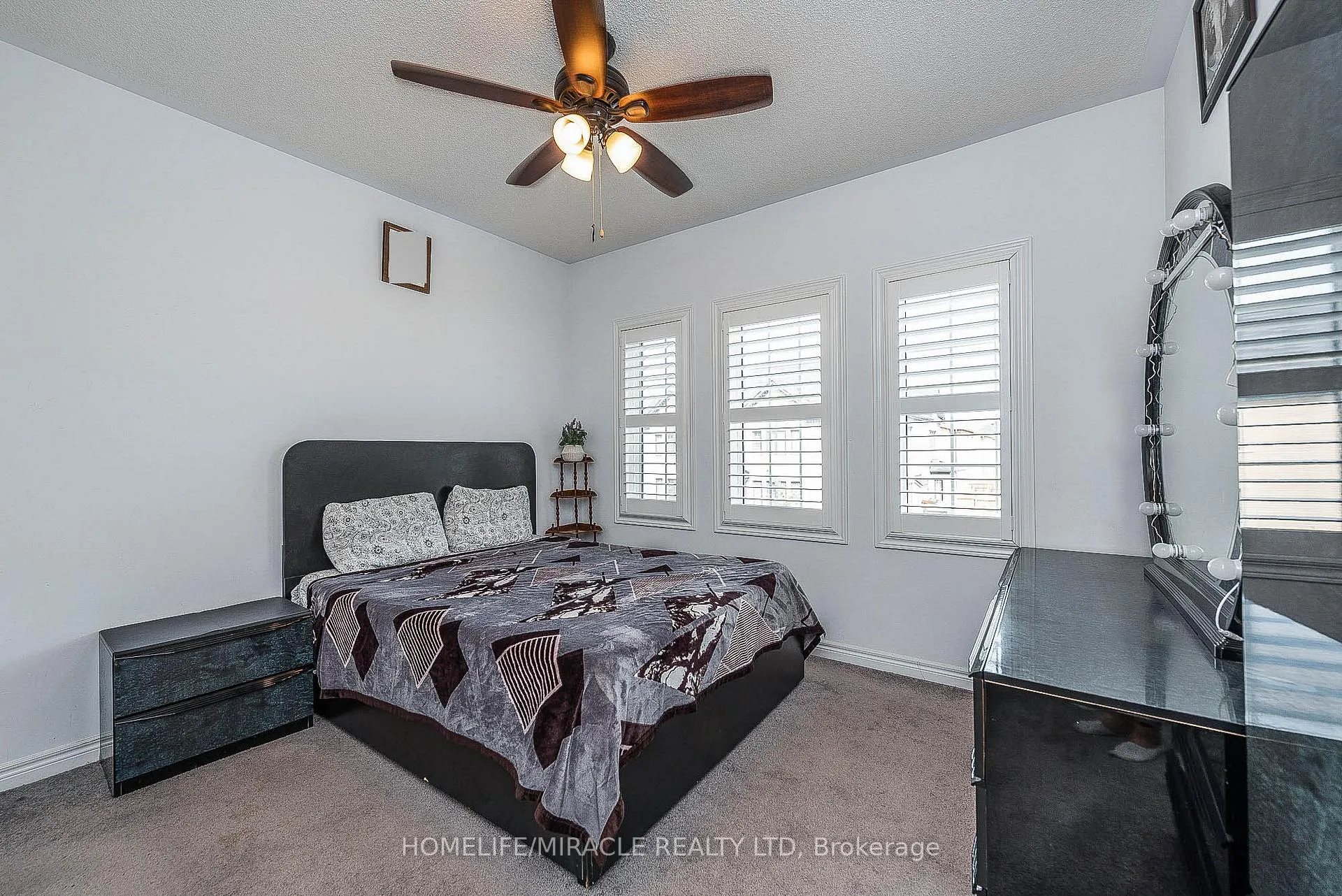 Photo 31 of 17 Bachelor Street, Brampton, Northwest Brampton — HOMEH