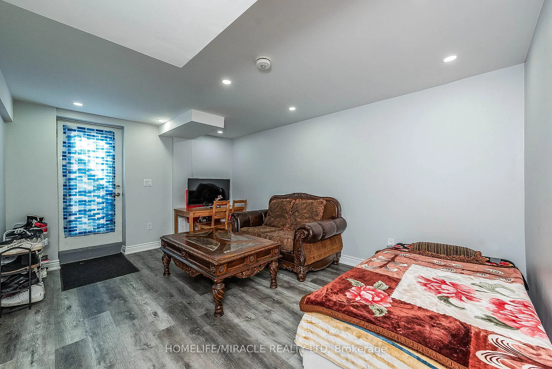 Photo 34 of 17 Bachelor Street, Brampton, Northwest Brampton — HOMEH