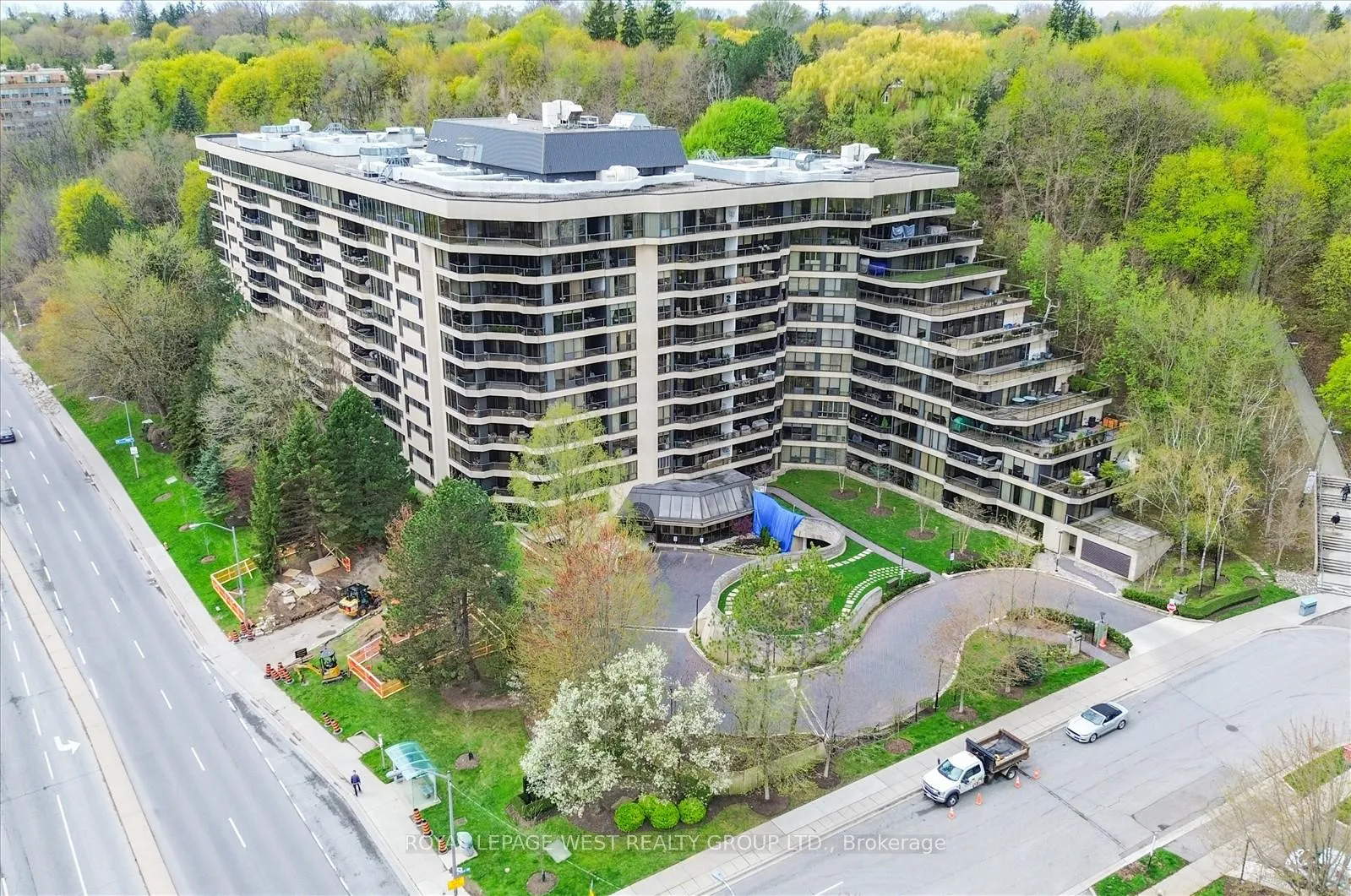 Photo 1 of Unit 909, 3900 Yonge Street, Toronto, Bedford Park-Nortown — HOMEH