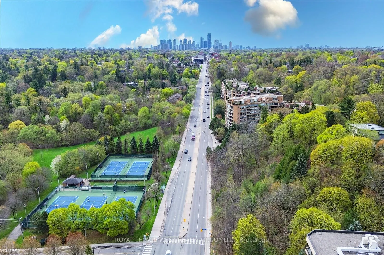 Photo 32 of Unit 909, 3900 Yonge Street, Toronto, Bedford Park-Nortown — HOMEH