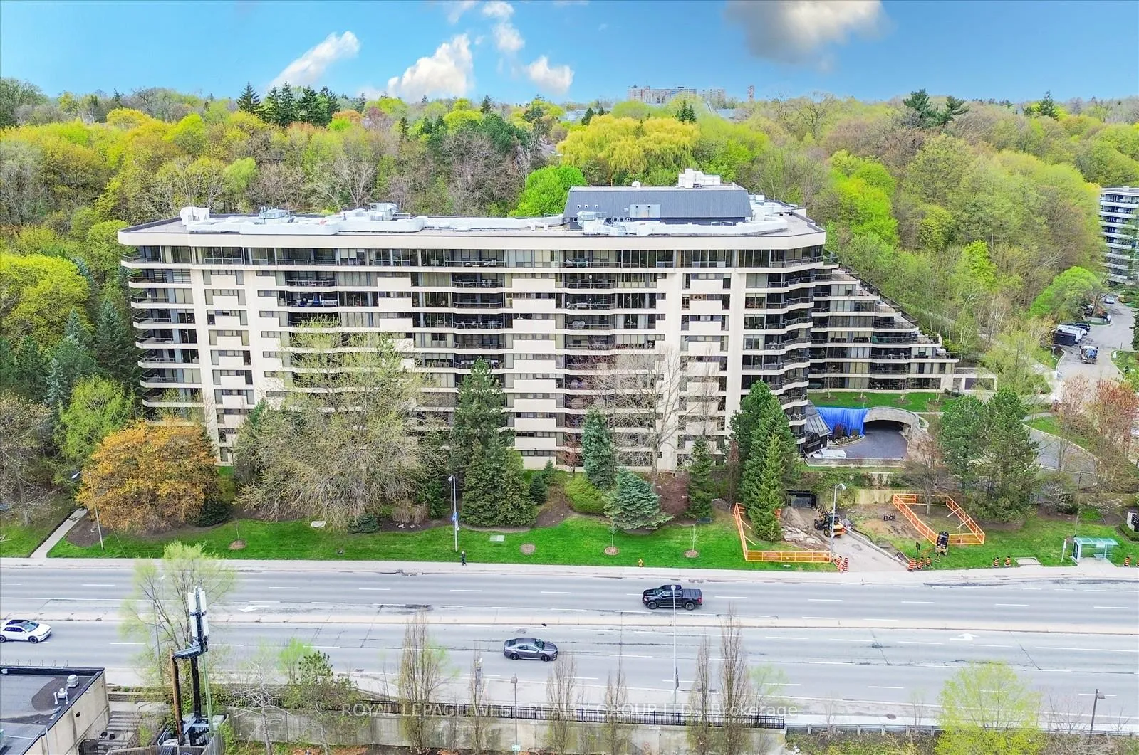 Photo 35 of Unit 909, 3900 Yonge Street, Toronto, Bedford Park-Nortown — HOMEH