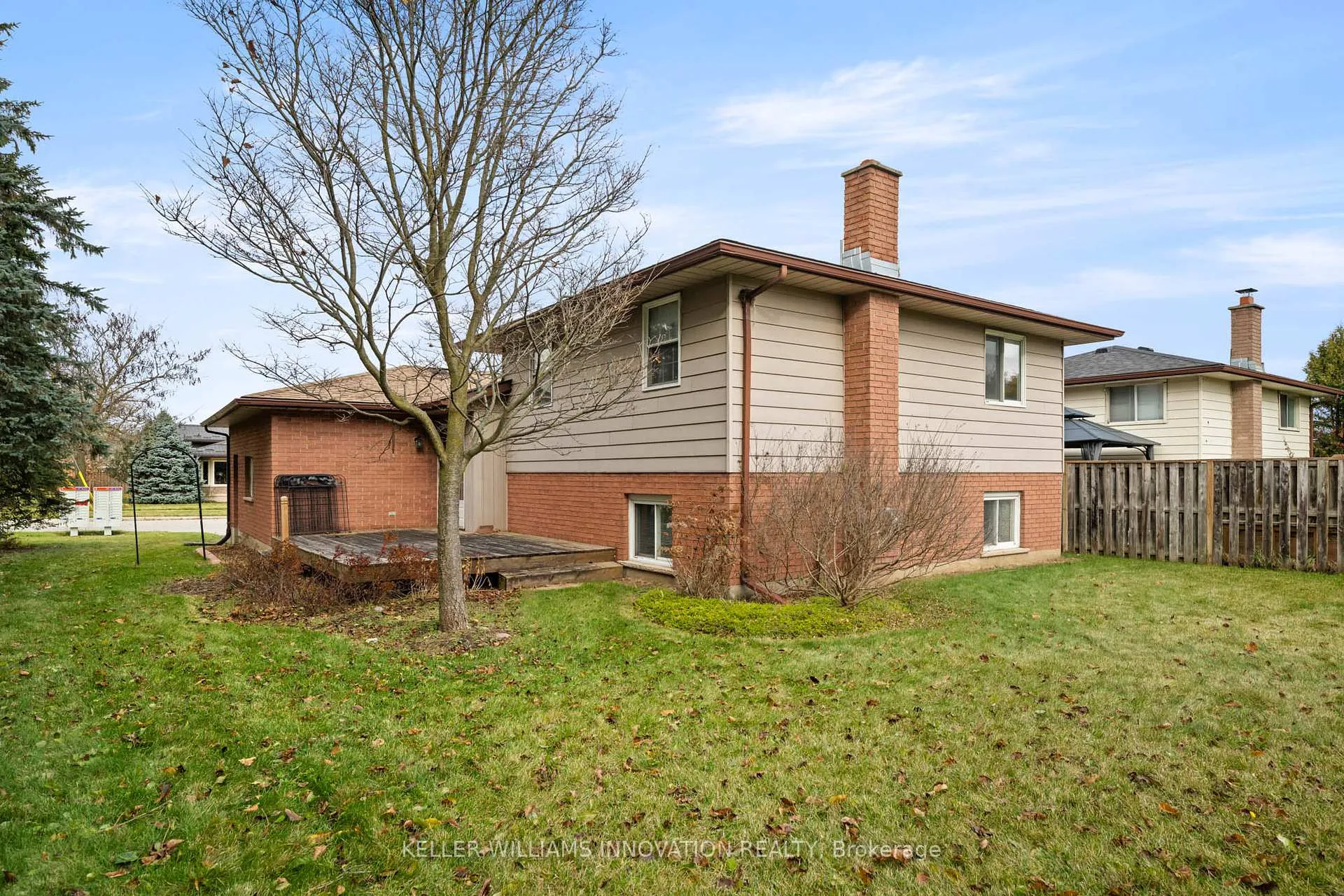 Photo 33 of 327 Conservation Drive, Waterloo — HOMEH