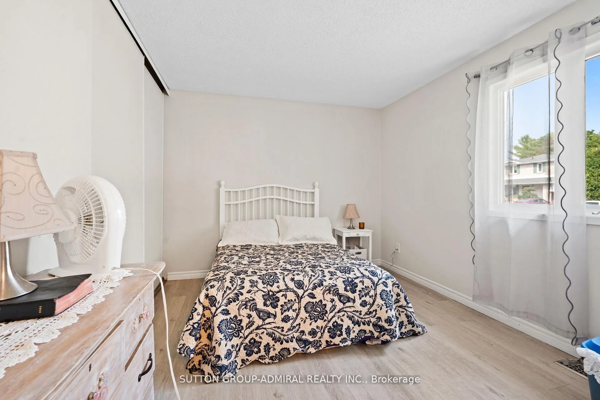 Photo 15 of 821 Bridle Path Crescent, Kingston, North of Taylor-Kidd Blvd — HOMEH
