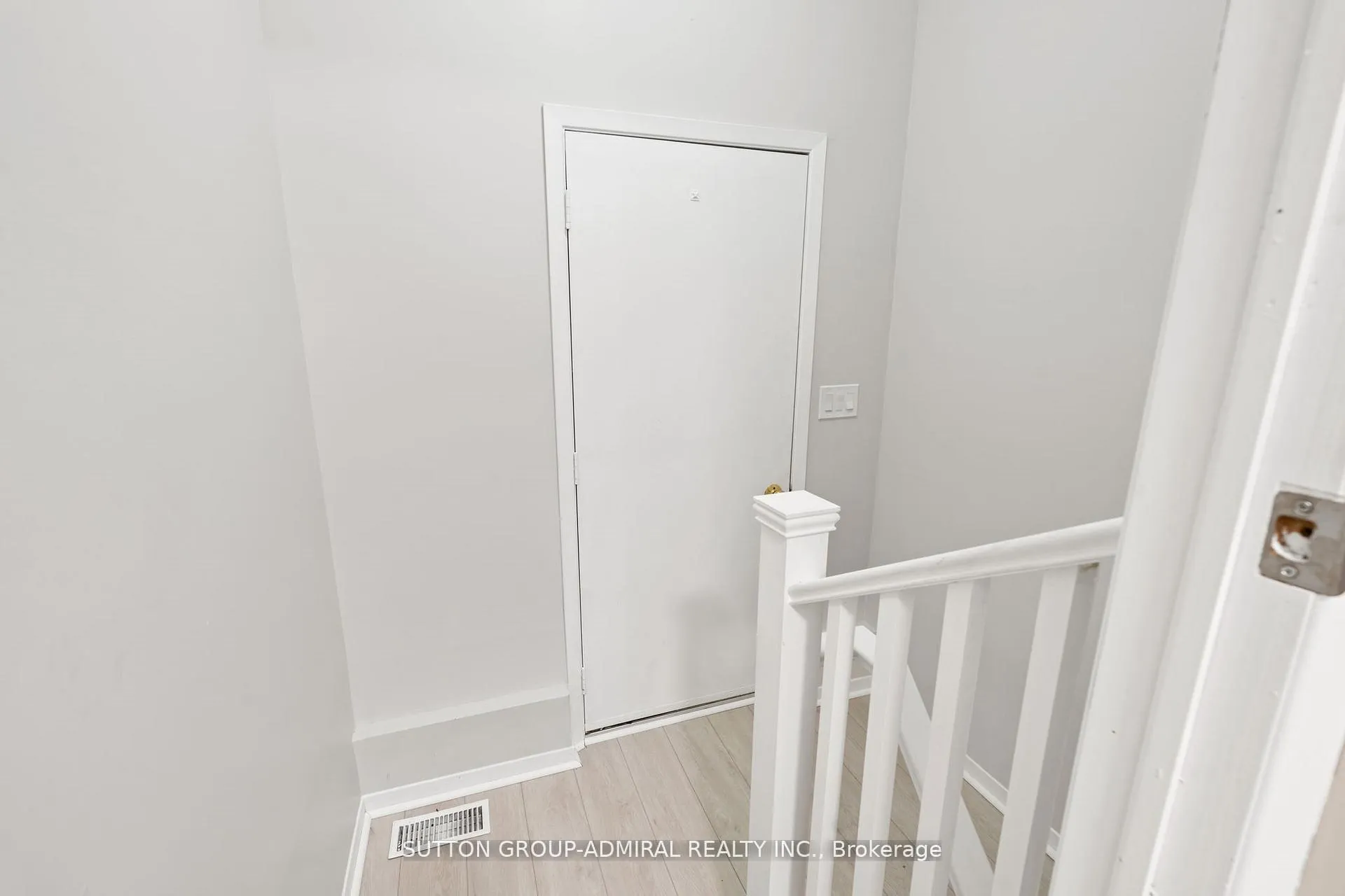 Photo 16 of 821 Bridle Path Crescent, Kingston, North of Taylor-Kidd Blvd — HOMEH
