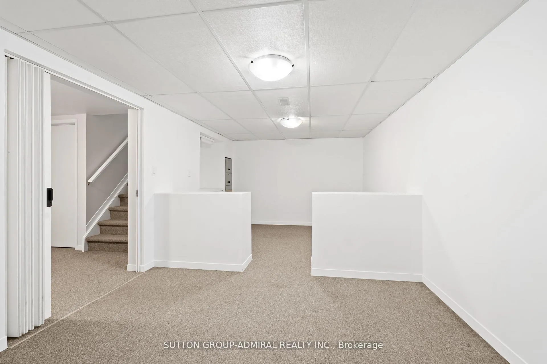 Photo 17 of 821 Bridle Path Crescent, Kingston, North of Taylor-Kidd Blvd — HOMEH