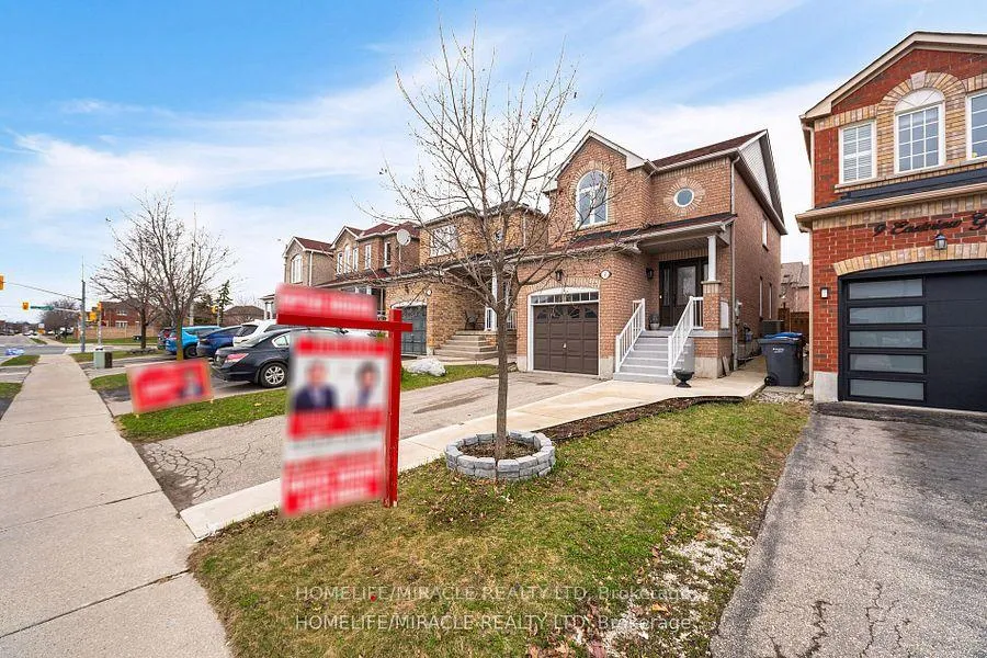 Photo 3 of 7 Eastview Gate, Brampton, Bram East — HOMEH