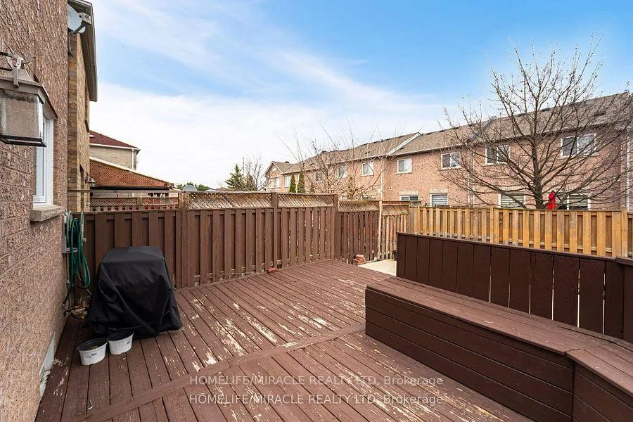 Photo 35 of 7 Eastview Gate, Brampton, Bram East — HOMEH