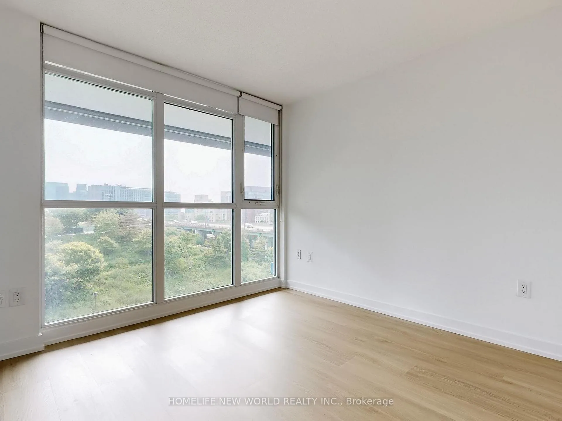 Photo 15 of Unit 603, 75 Queens Wharf Road, Toronto, Waterfront Communities — HOMEH
