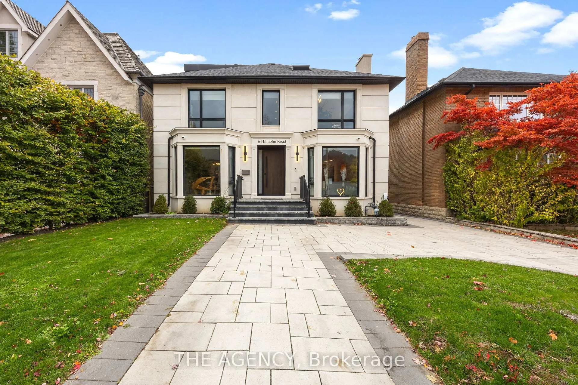 Front of 6 Hillholm Road