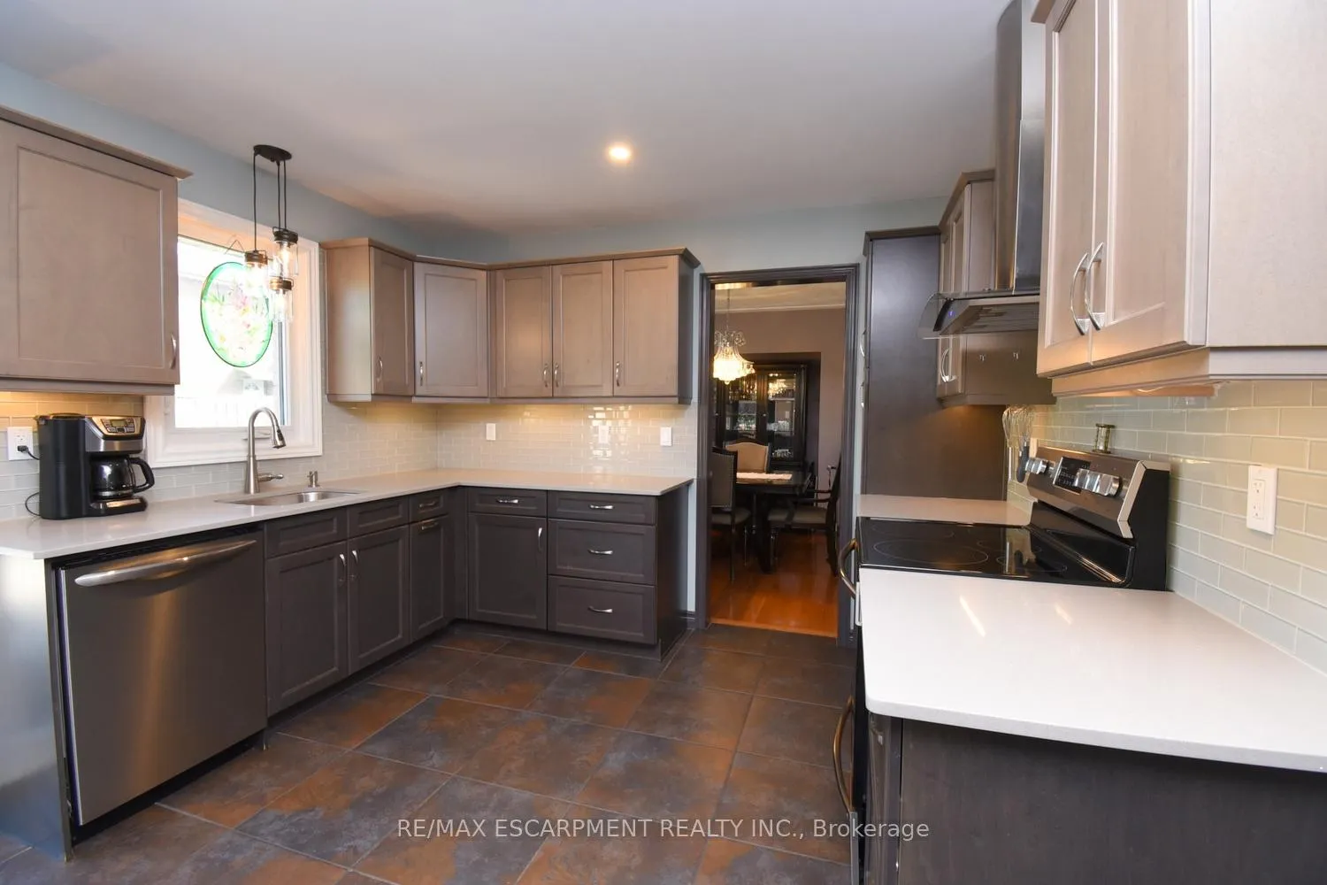 Photo 6 of 54 Chester Road, Hamilton, Stoney Creek Industrial — HOMEH