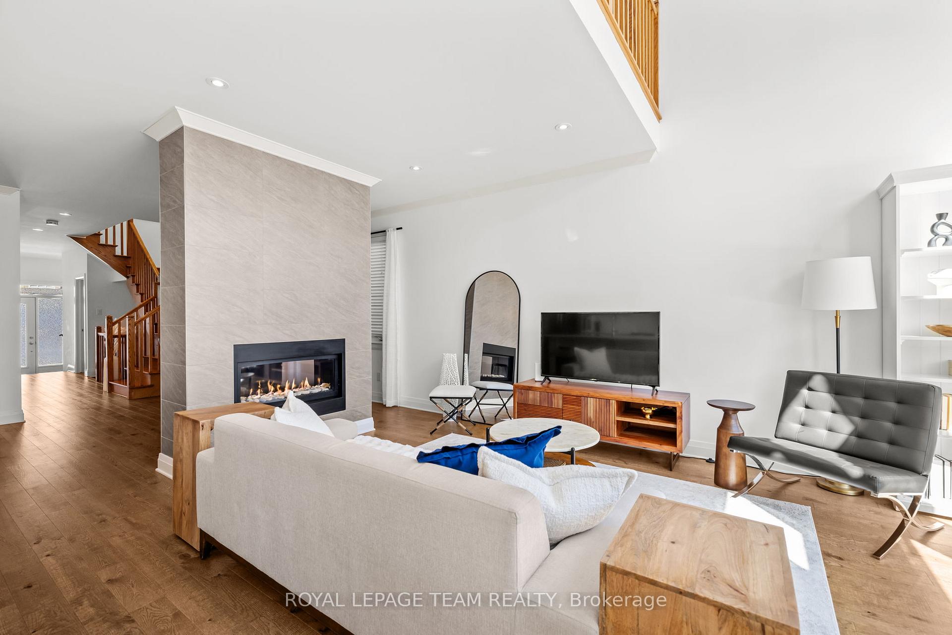 Photo 7 of 734 Brian Good Avenue, Ottawa, Riverside South/Gloucester Glen — HOMEH