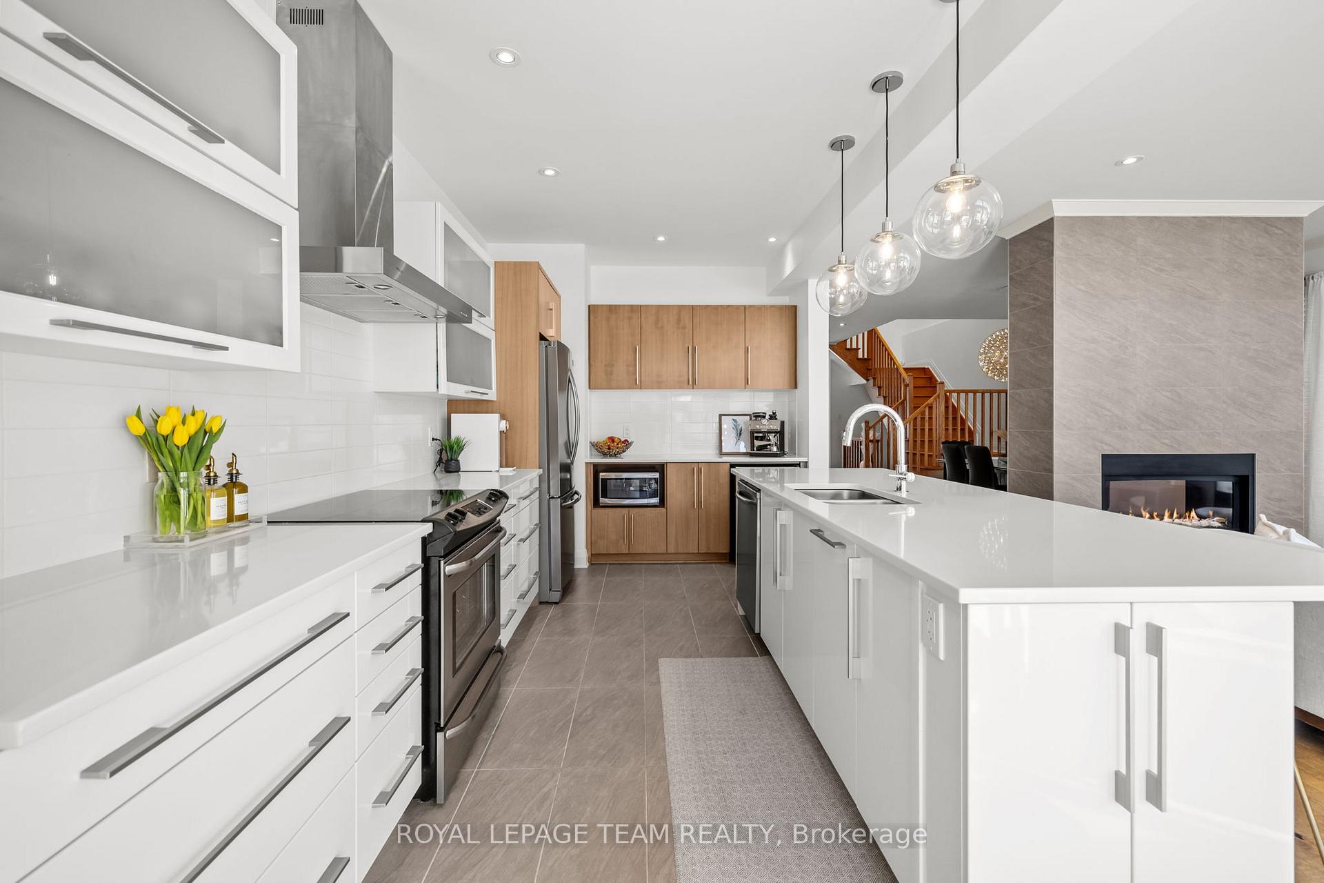 Photo 11 of 734 Brian Good Avenue, Ottawa, Riverside South/Gloucester Glen — HOMEH