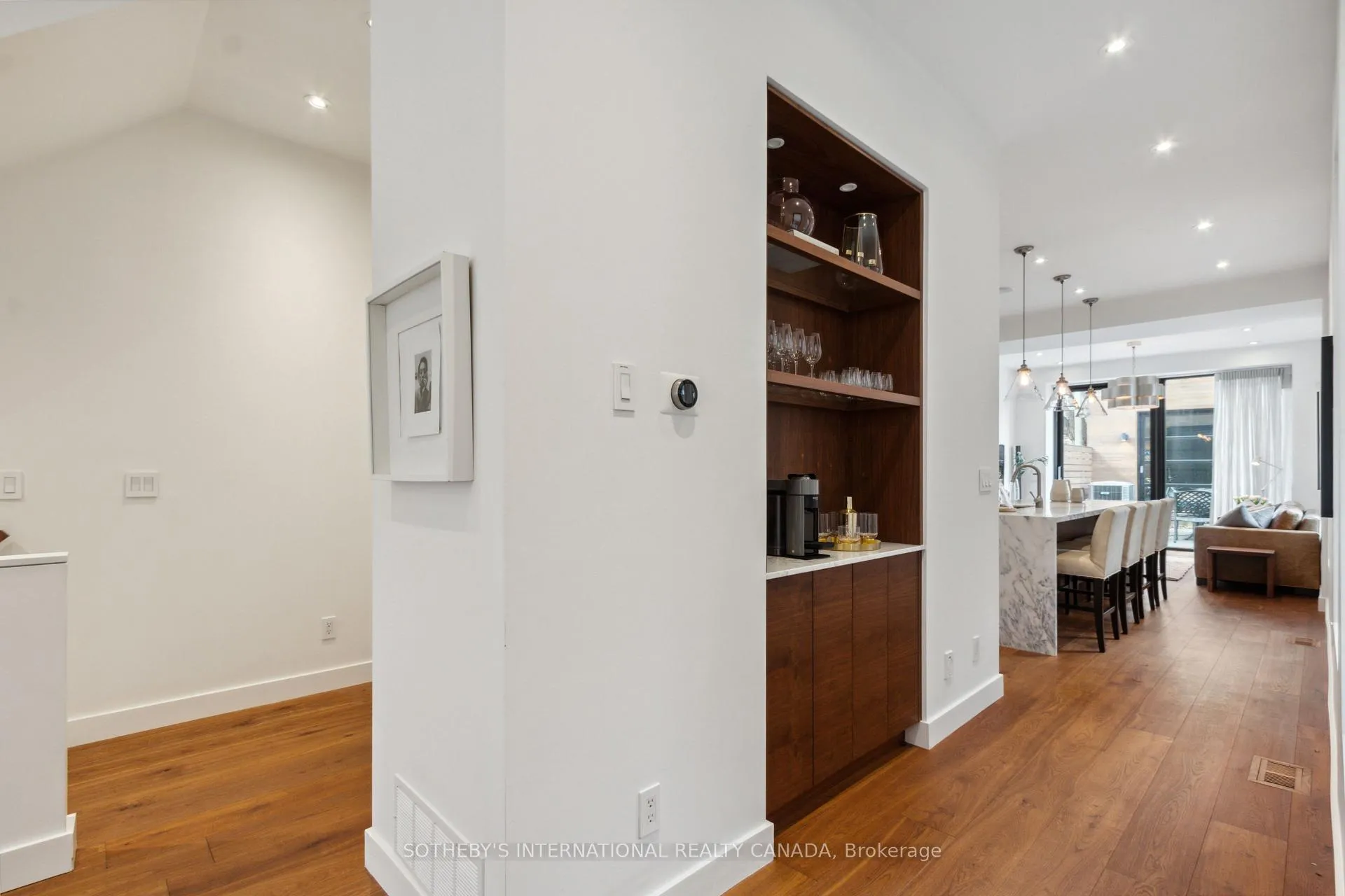 Photo 9 of 410 Euclid Avenue, Toronto, Palmerston-Little Italy — HOMEH