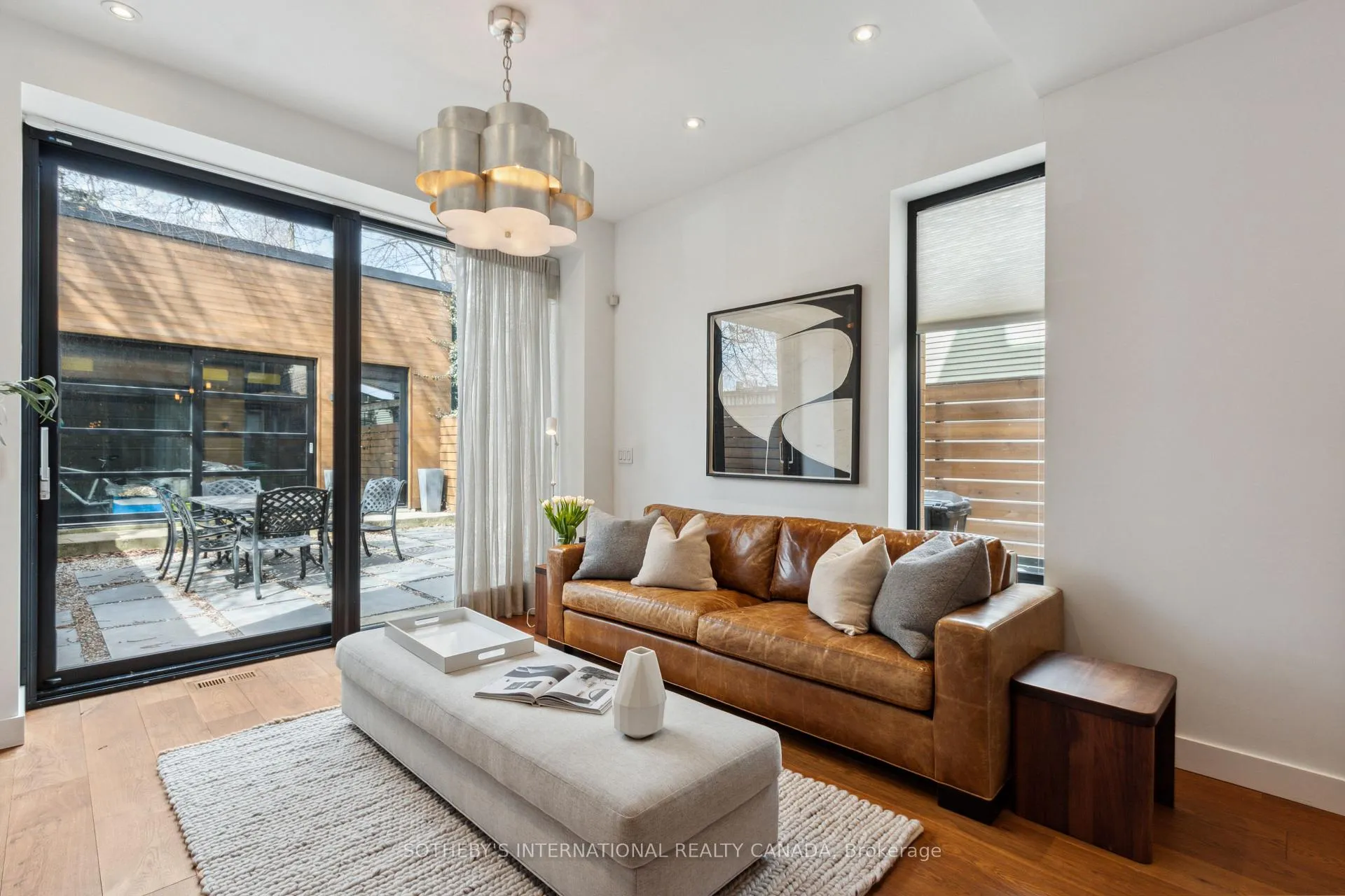 Photo 14 of 410 Euclid Avenue, Toronto, Palmerston-Little Italy — HOMEH