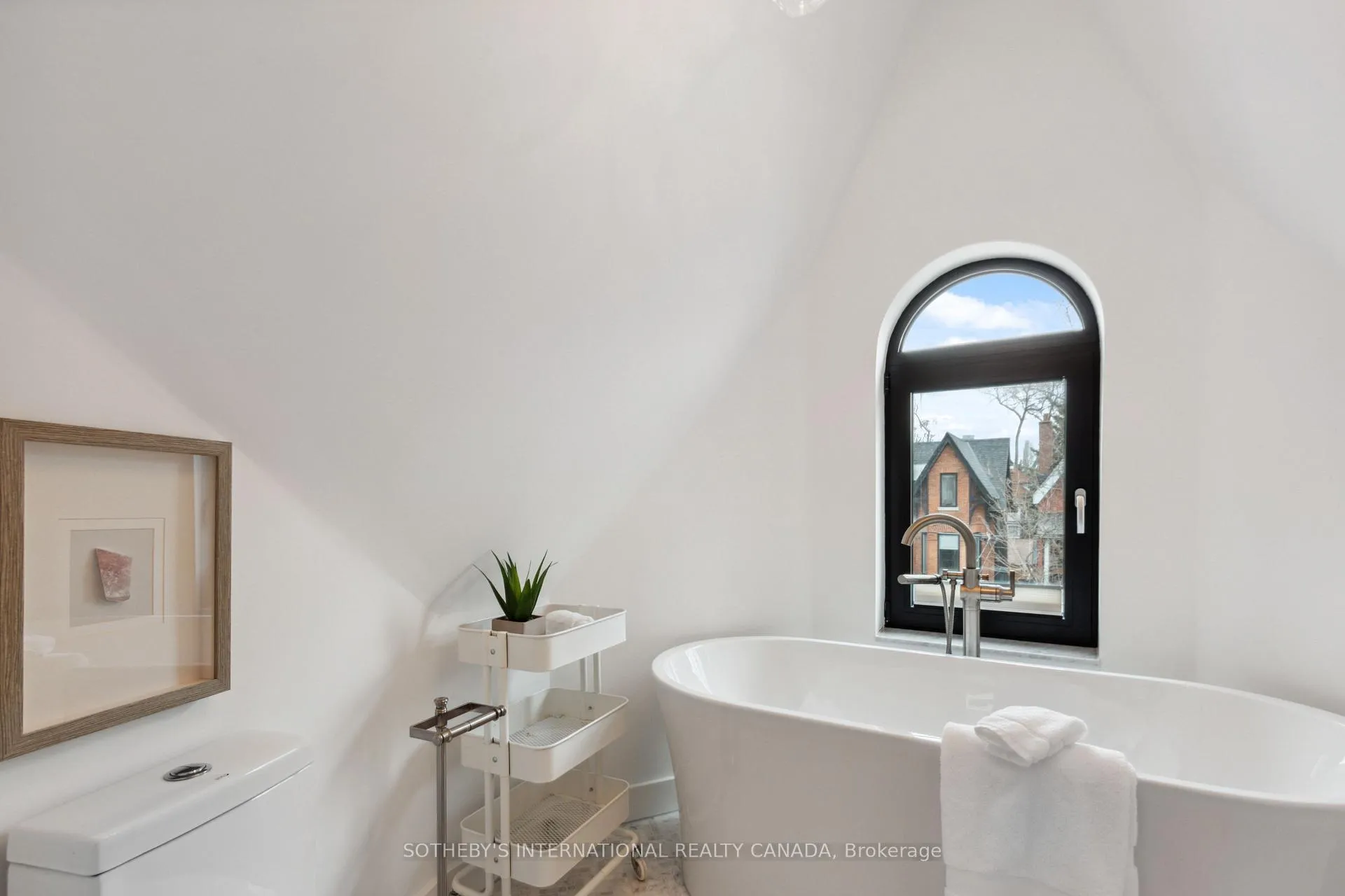 Photo 30 of 410 Euclid Avenue, Toronto, Palmerston-Little Italy — HOMEH