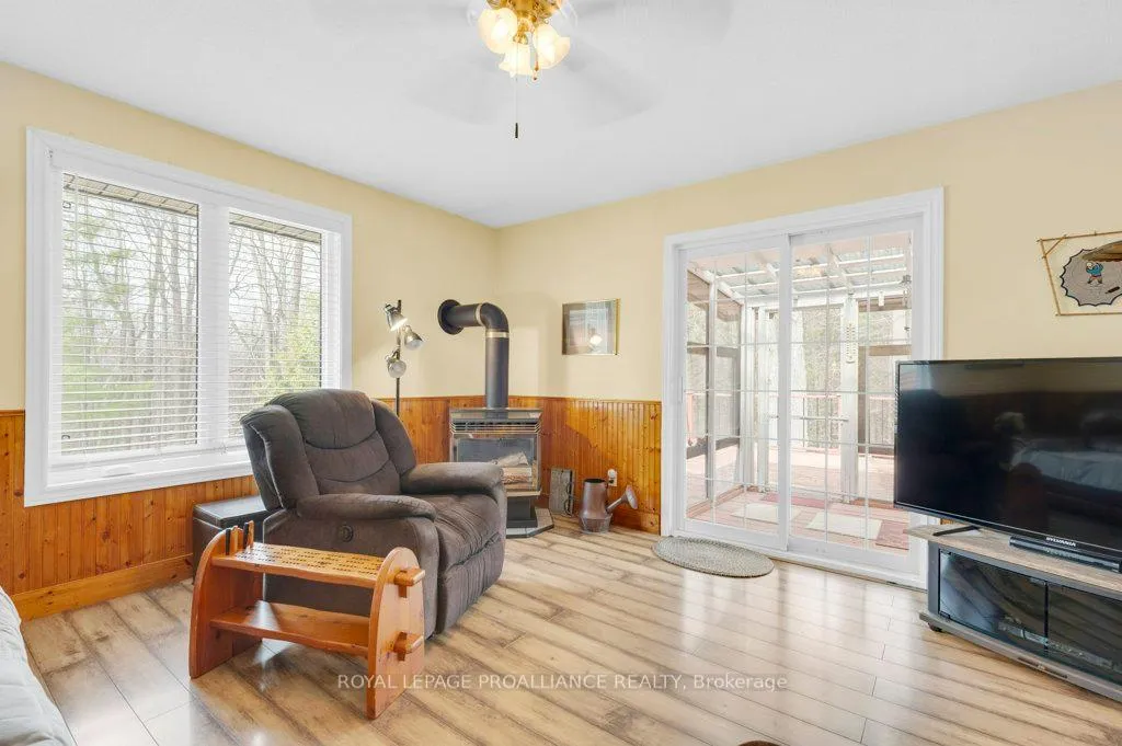 Photo 25 of 361 Crookston Road, Madoc — HOMEH