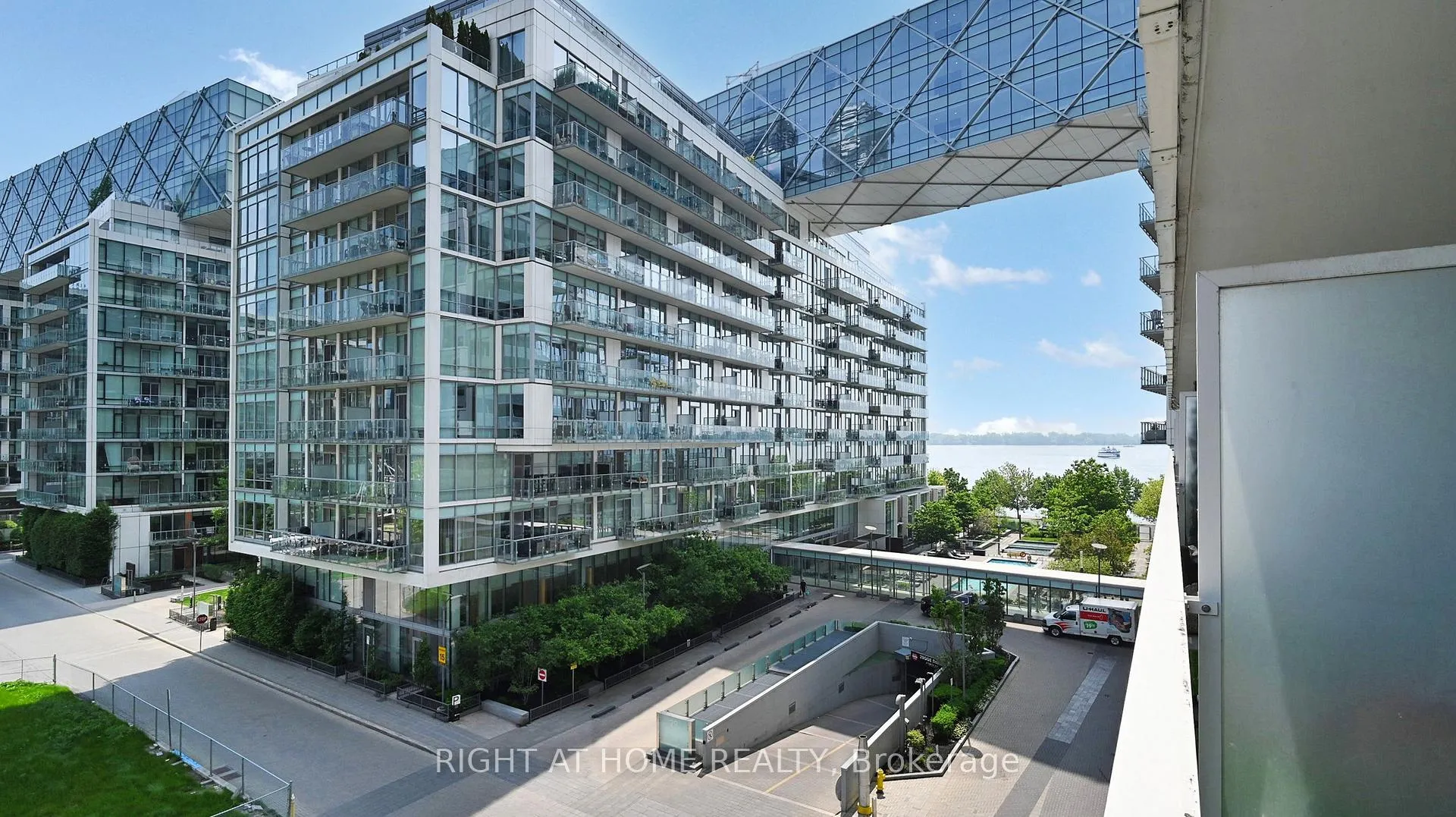 Photo 22 of Unit 403, 15 Queens Quay E, Toronto, Waterfront Communities — HOMEH