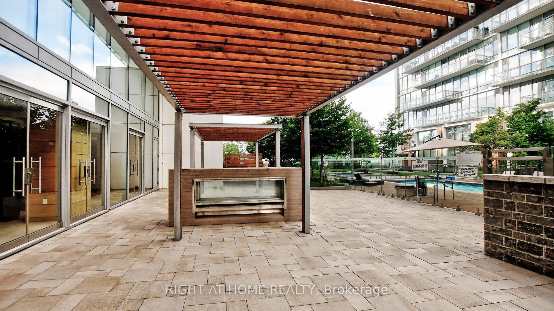 Photo 24 of Unit 403, 15 Queens Quay E, Toronto, Waterfront Communities — HOMEH