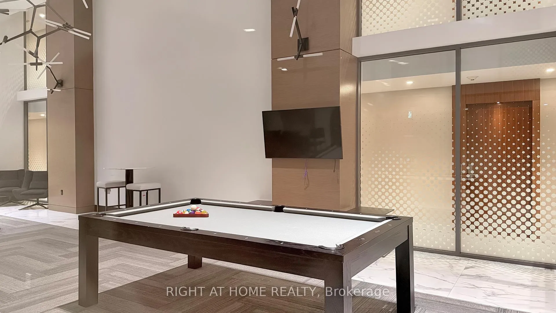 Photo 30 of Unit 403, 15 Queens Quay E, Toronto, Waterfront Communities — HOMEH
