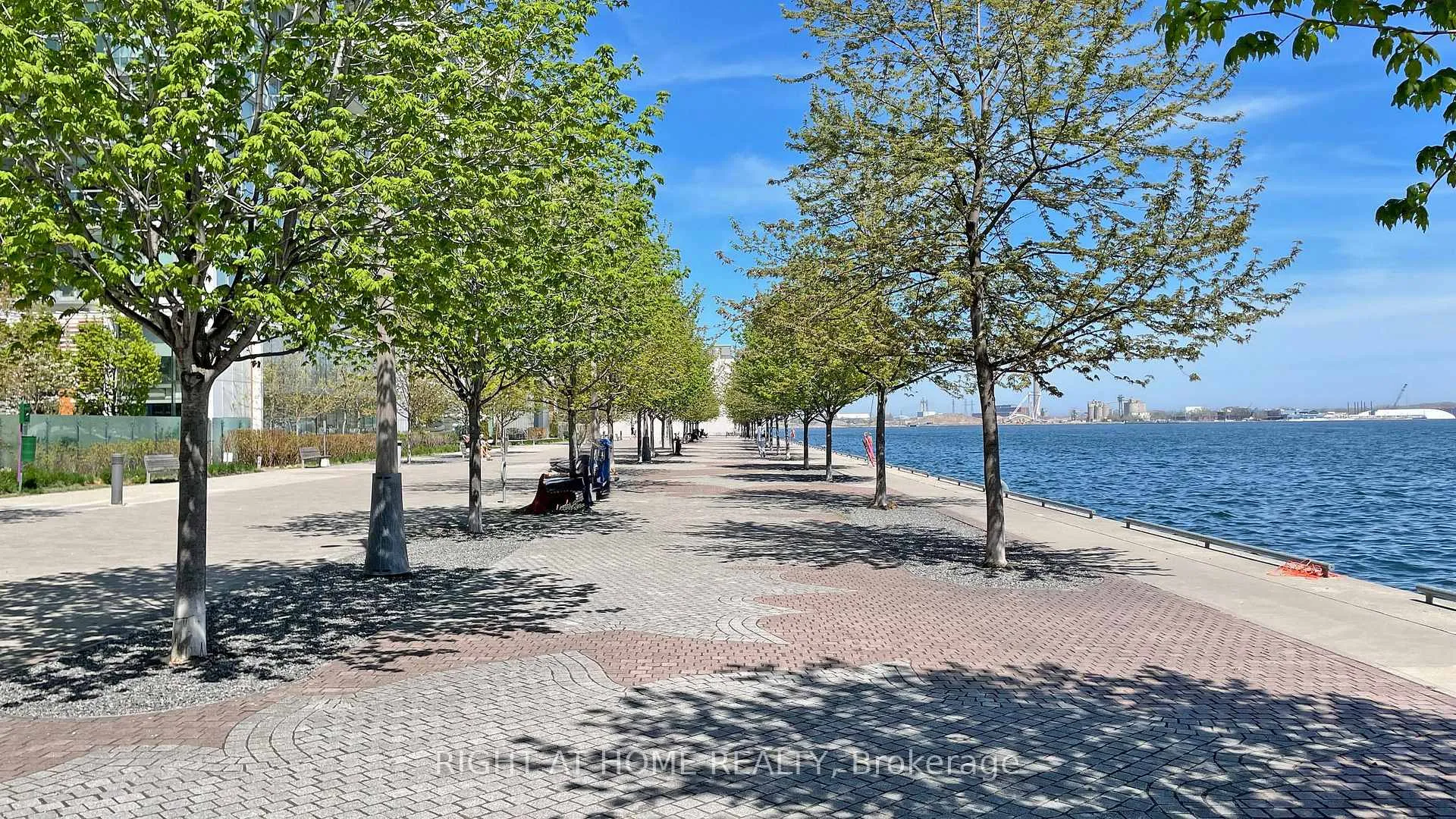 Photo 36 of Unit 403, 15 Queens Quay E, Toronto, Waterfront Communities — HOMEH