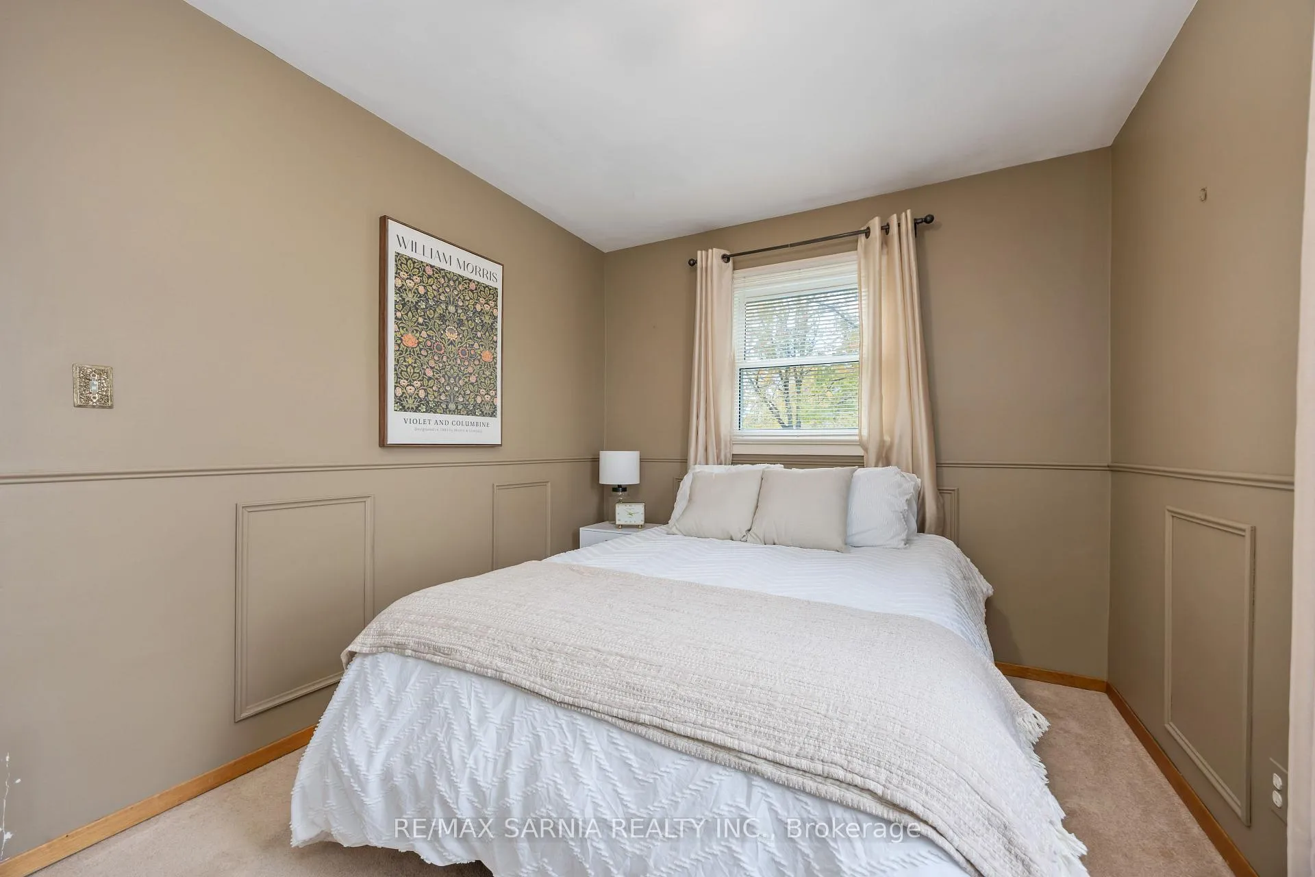 Photo 22 of 724 Southern Avenue, Sarnia — HOMEH