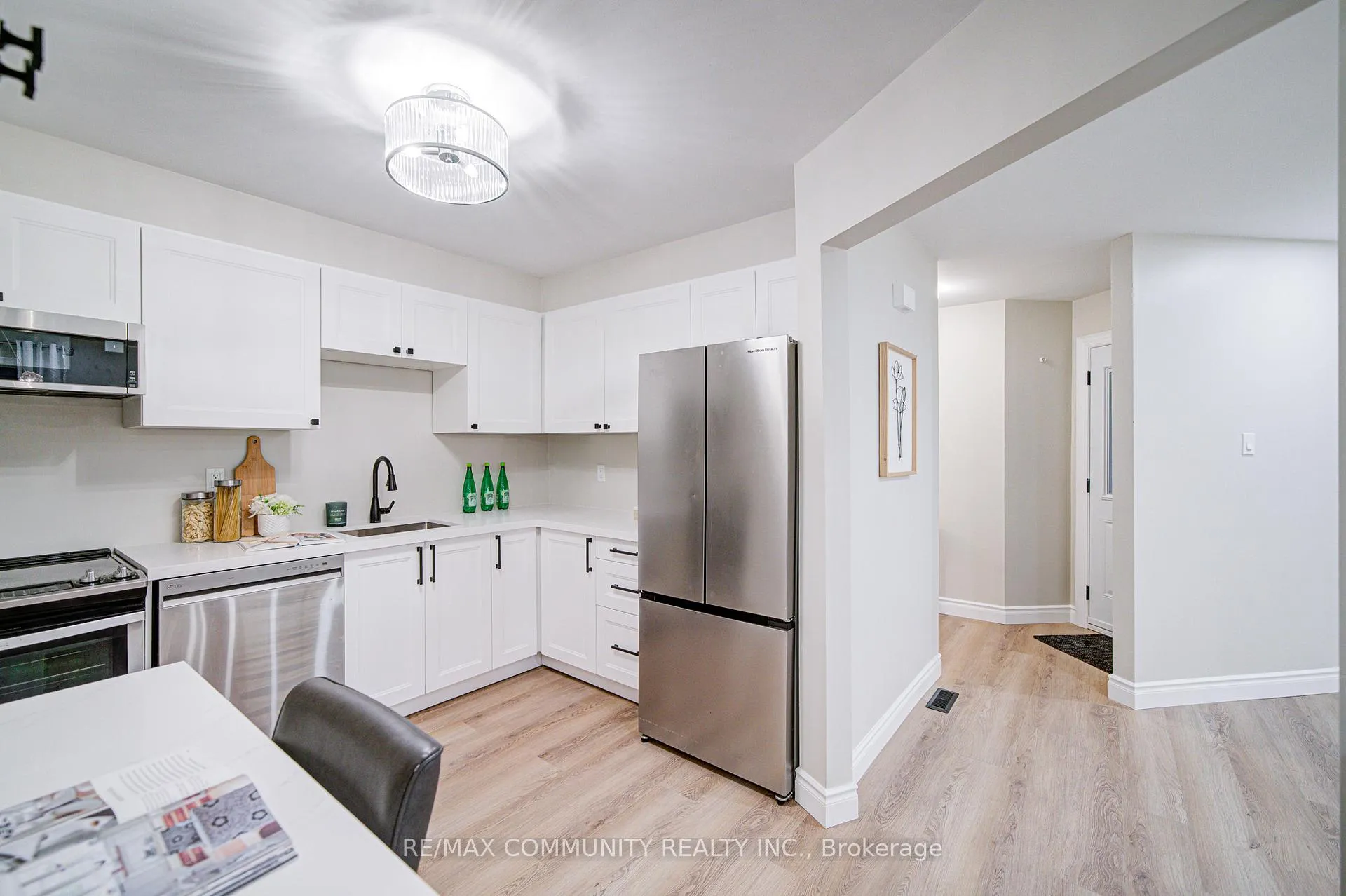 Photo 15 of 44 Angus Drive, Ajax, Central — HOMEH