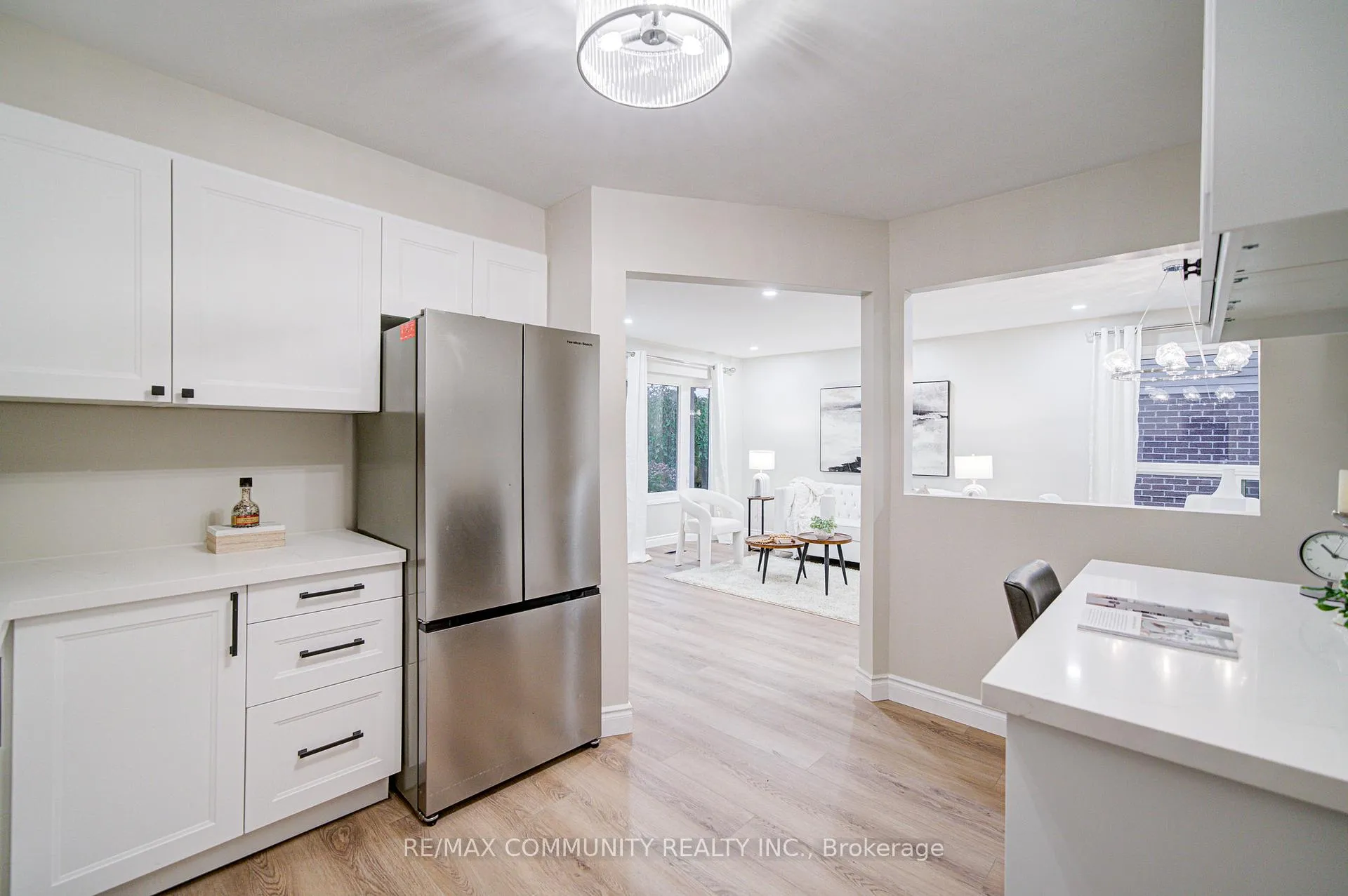 Photo 16 of 44 Angus Drive, Ajax, Central — HOMEH