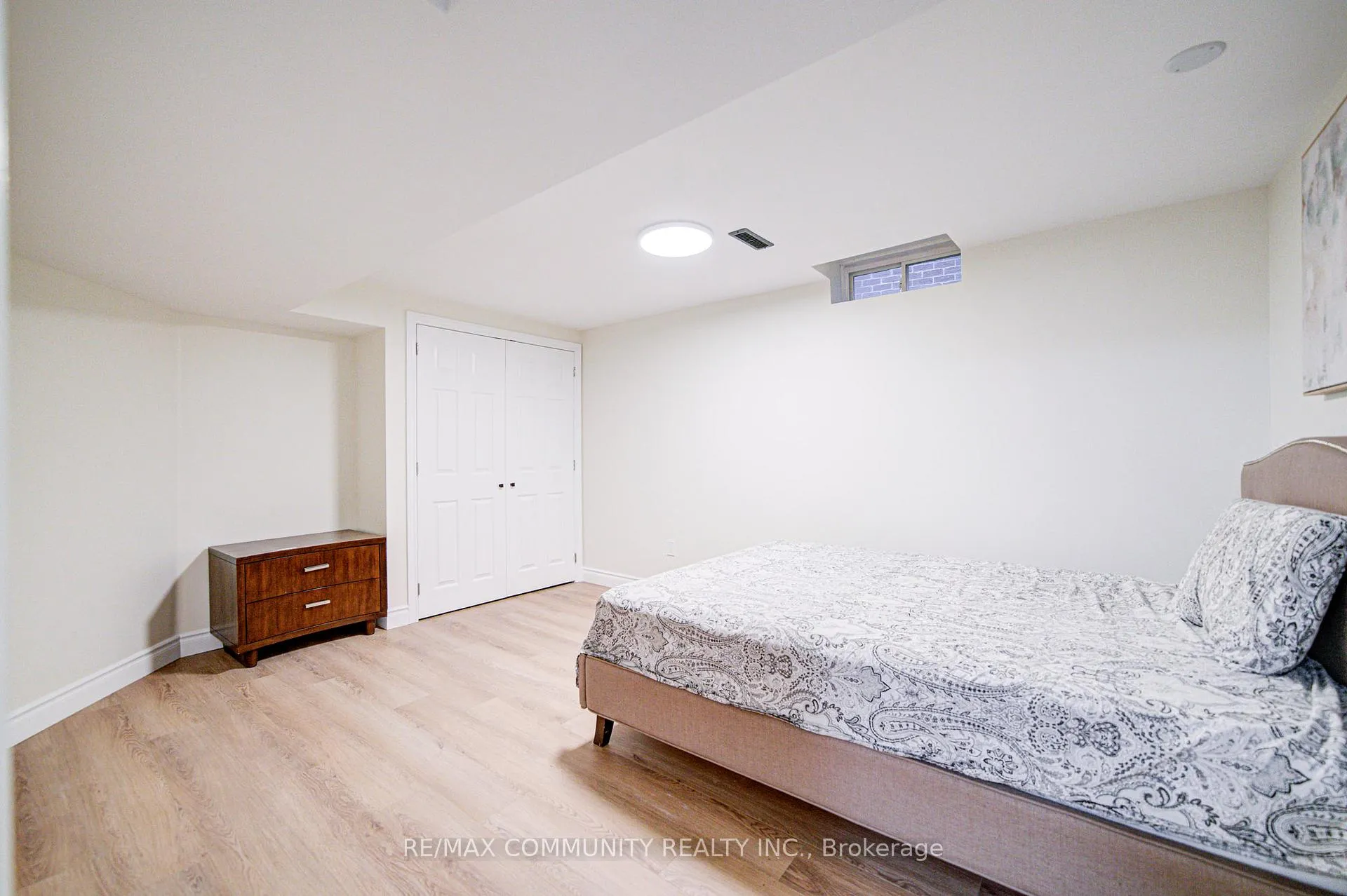 Photo 30 of 44 Angus Drive, Ajax, Central — HOMEH