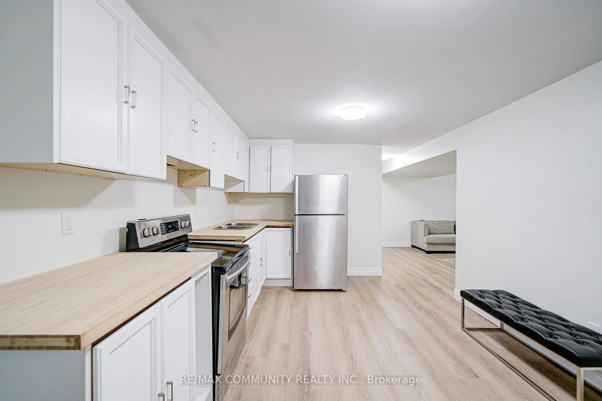 Photo 42 of 44 Angus Drive, Ajax, Central — HOMEH