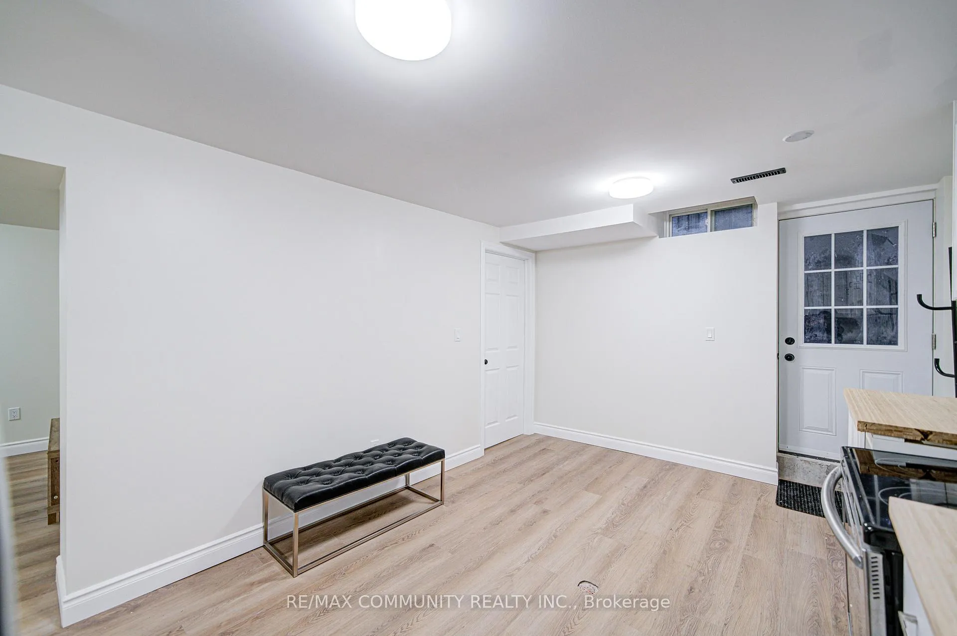 Photo 43 of 44 Angus Drive, Ajax, Central — HOMEH
