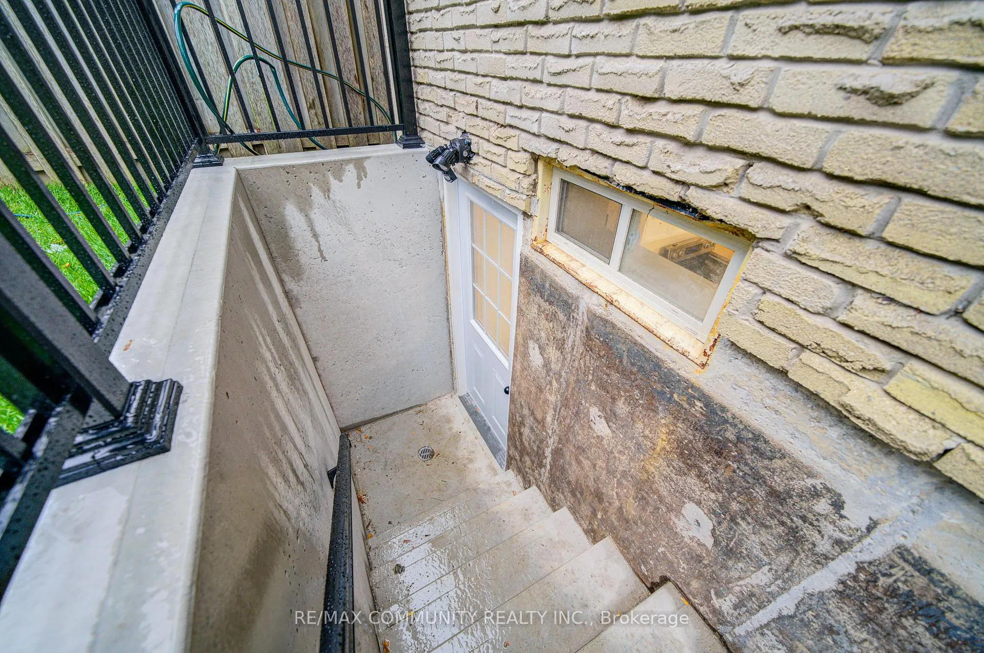 Photo 50 of 44 Angus Drive, Ajax, Central — HOMEH