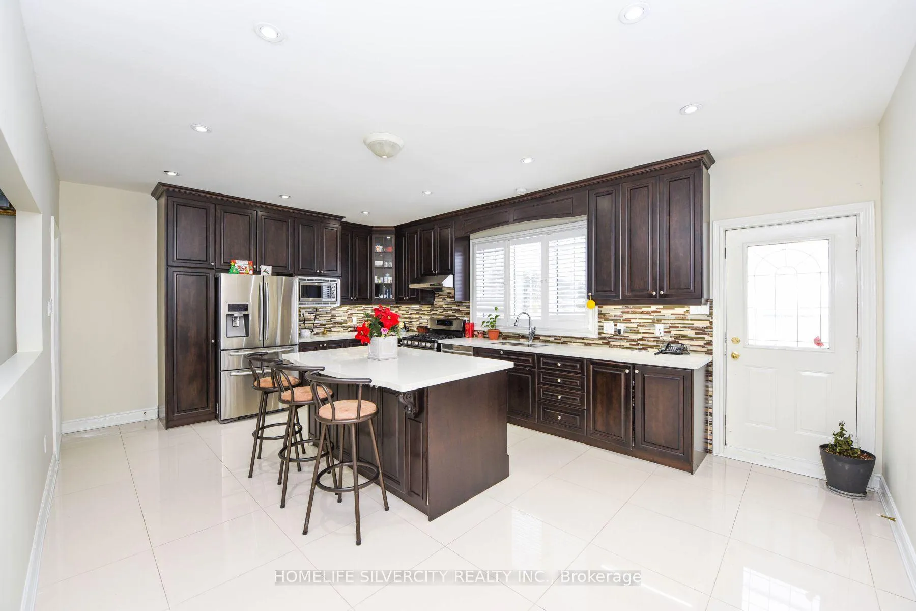 Photo 6 of 14707 Dixie Road, Caledon, Rural Caledon — HOMEH