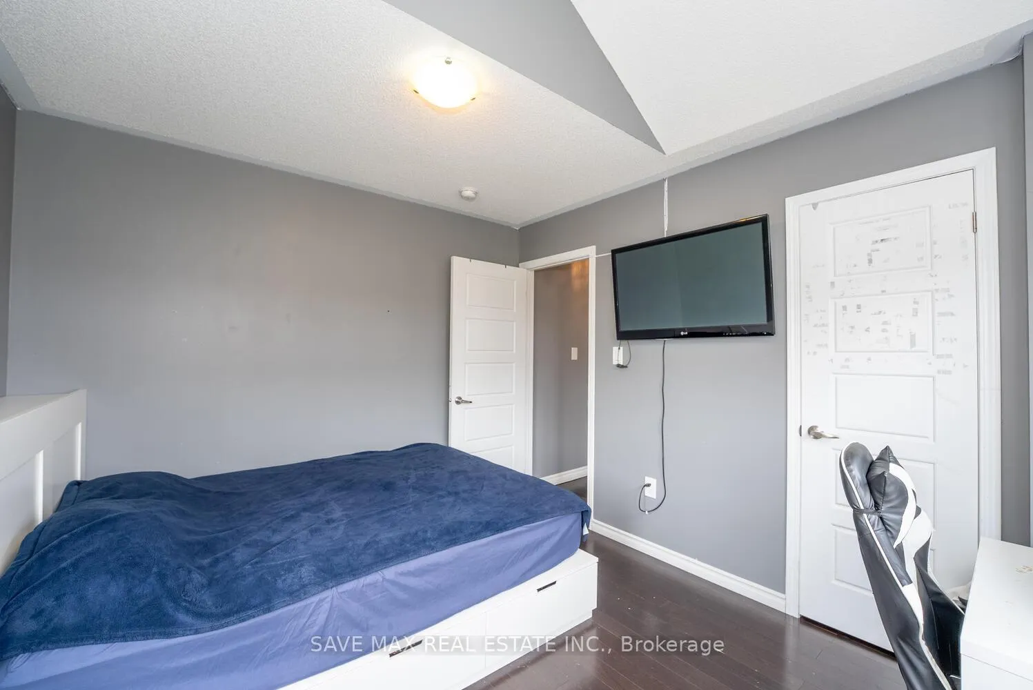 Photo 25 of 2 Billiter Road, Brampton, Northwest Brampton — HOMEH