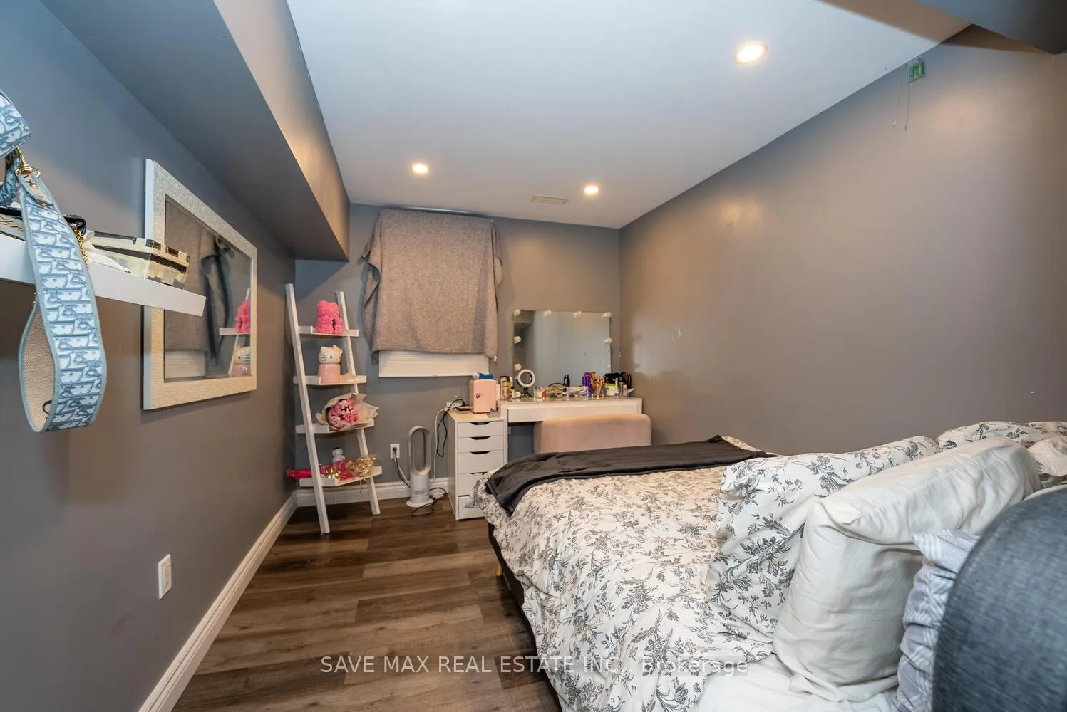 Photo 33 of 2 Billiter Road, Brampton, Northwest Brampton — HOMEH