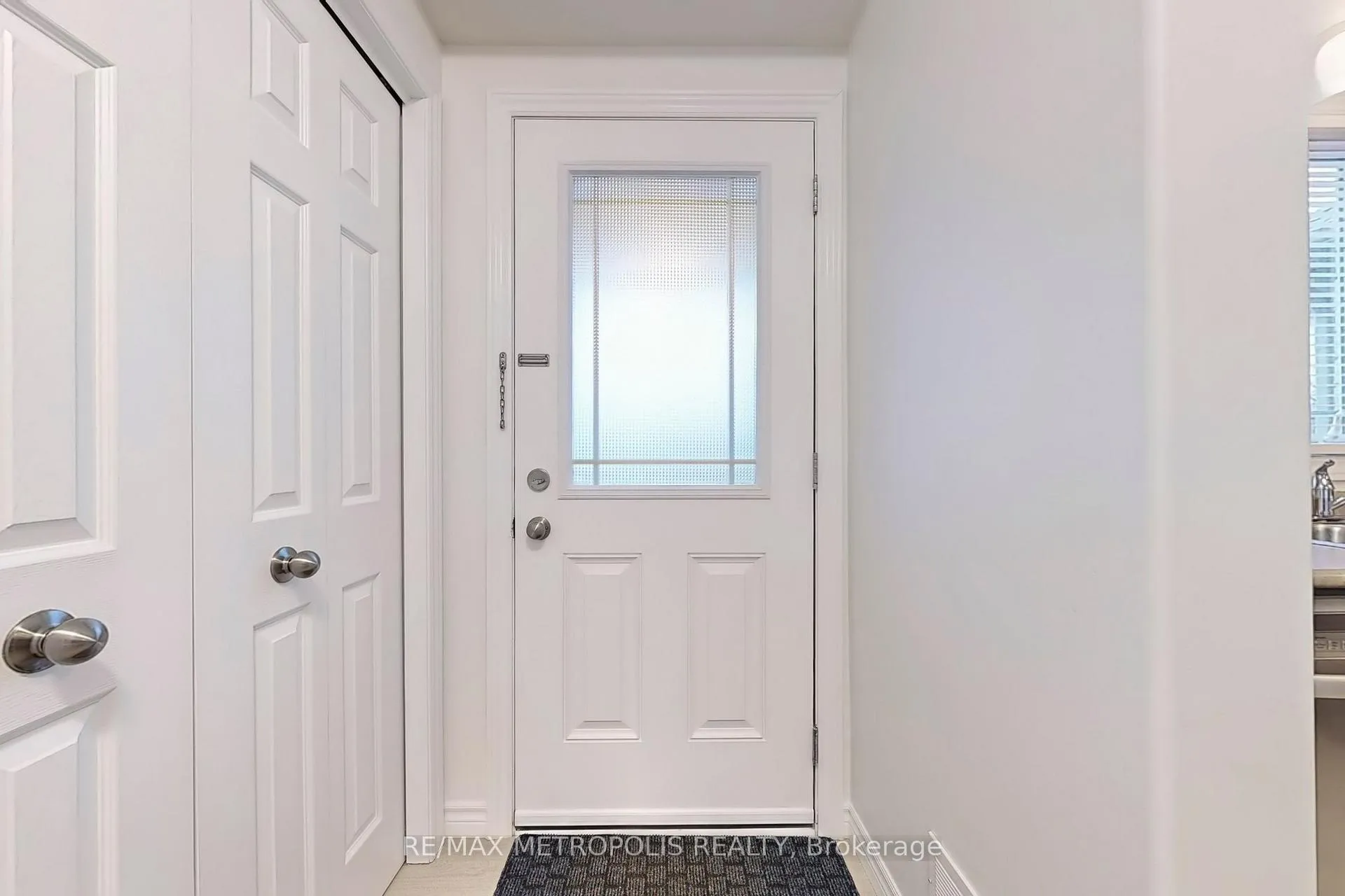 Photo 14 of Unit 22, 10 Foxglove Crescent, Kitchener — HOMEH