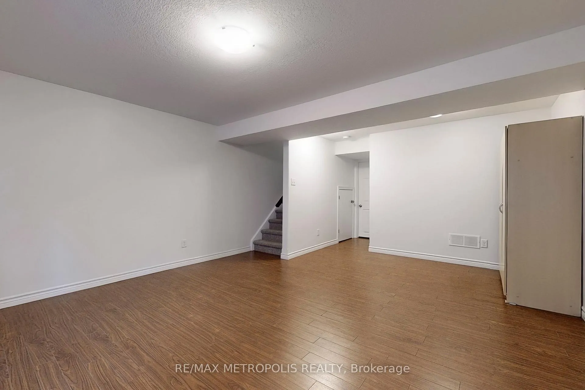Photo 34 of Unit 22, 10 Foxglove Crescent, Kitchener — HOMEH