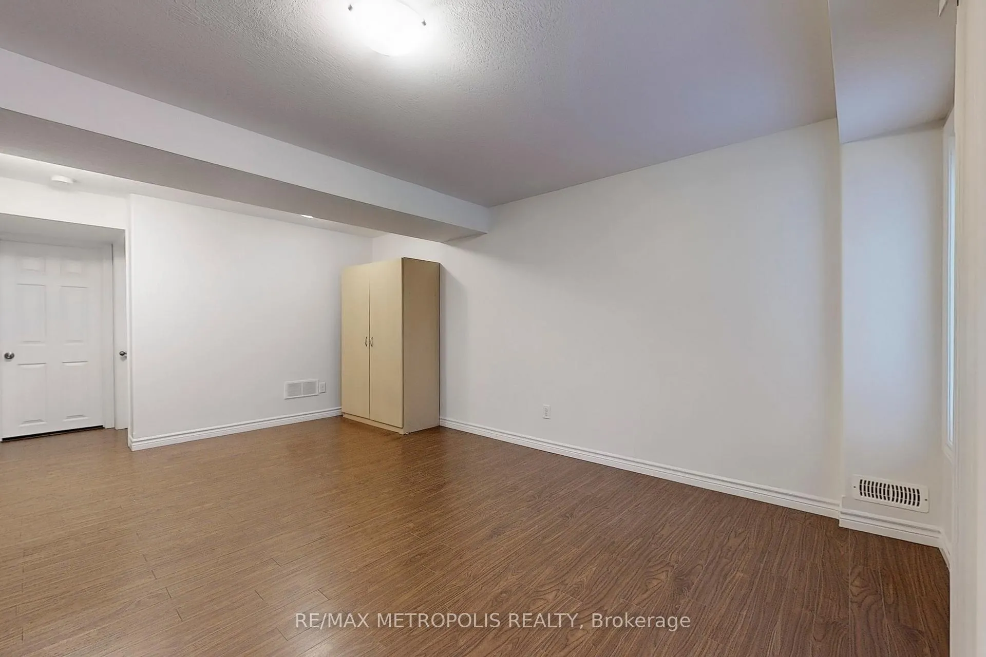 Photo 35 of Unit 22, 10 Foxglove Crescent, Kitchener — HOMEH