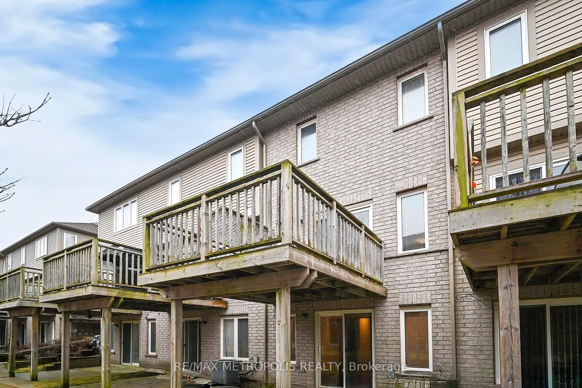 Photo 39 of Unit 22, 10 Foxglove Crescent, Kitchener — HOMEH