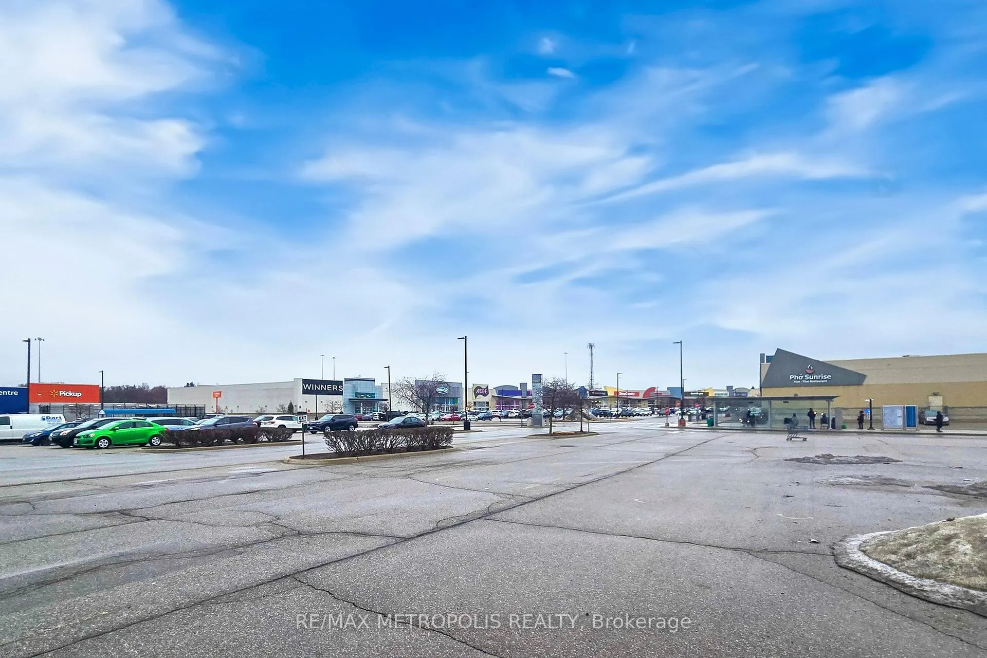 Photo 49 of Unit 22, 10 Foxglove Crescent, Kitchener — HOMEH