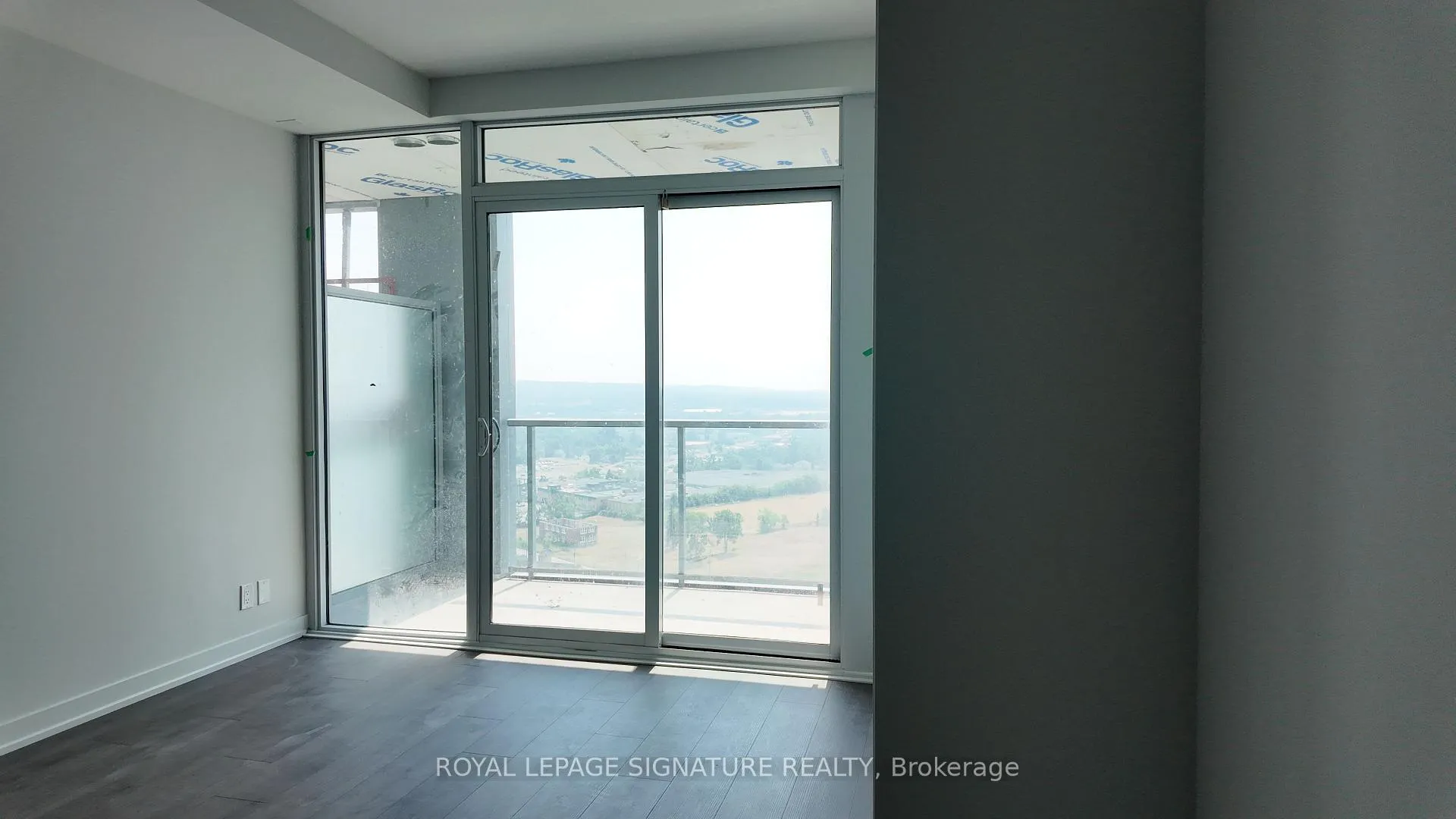 Photo 15 of Unit 2201, 39 Mary Street, Barrie, City Centre — HOMEH