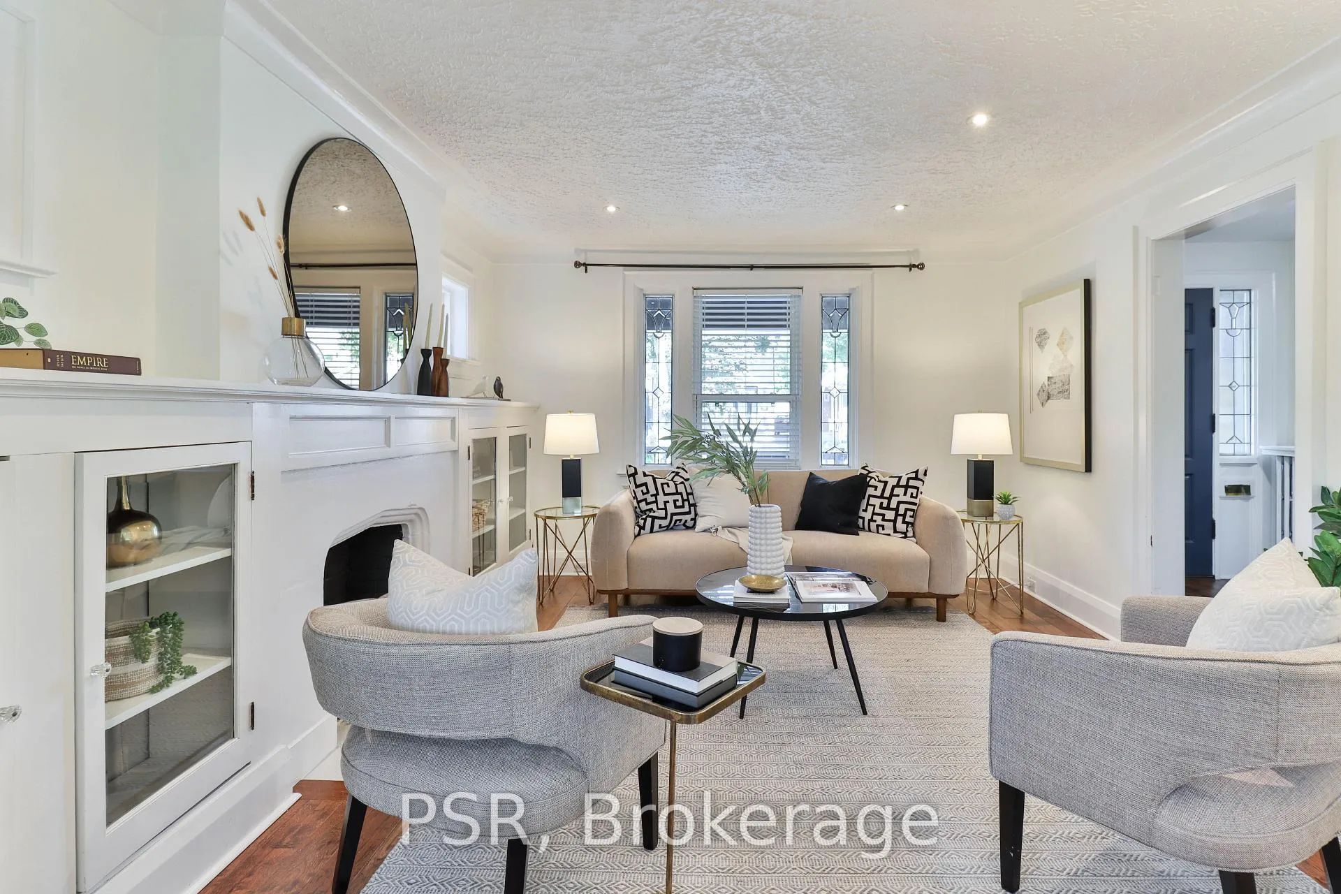 Photo 5 of 1334 Pape Avenue, Toronto, Broadview North — HOMEH