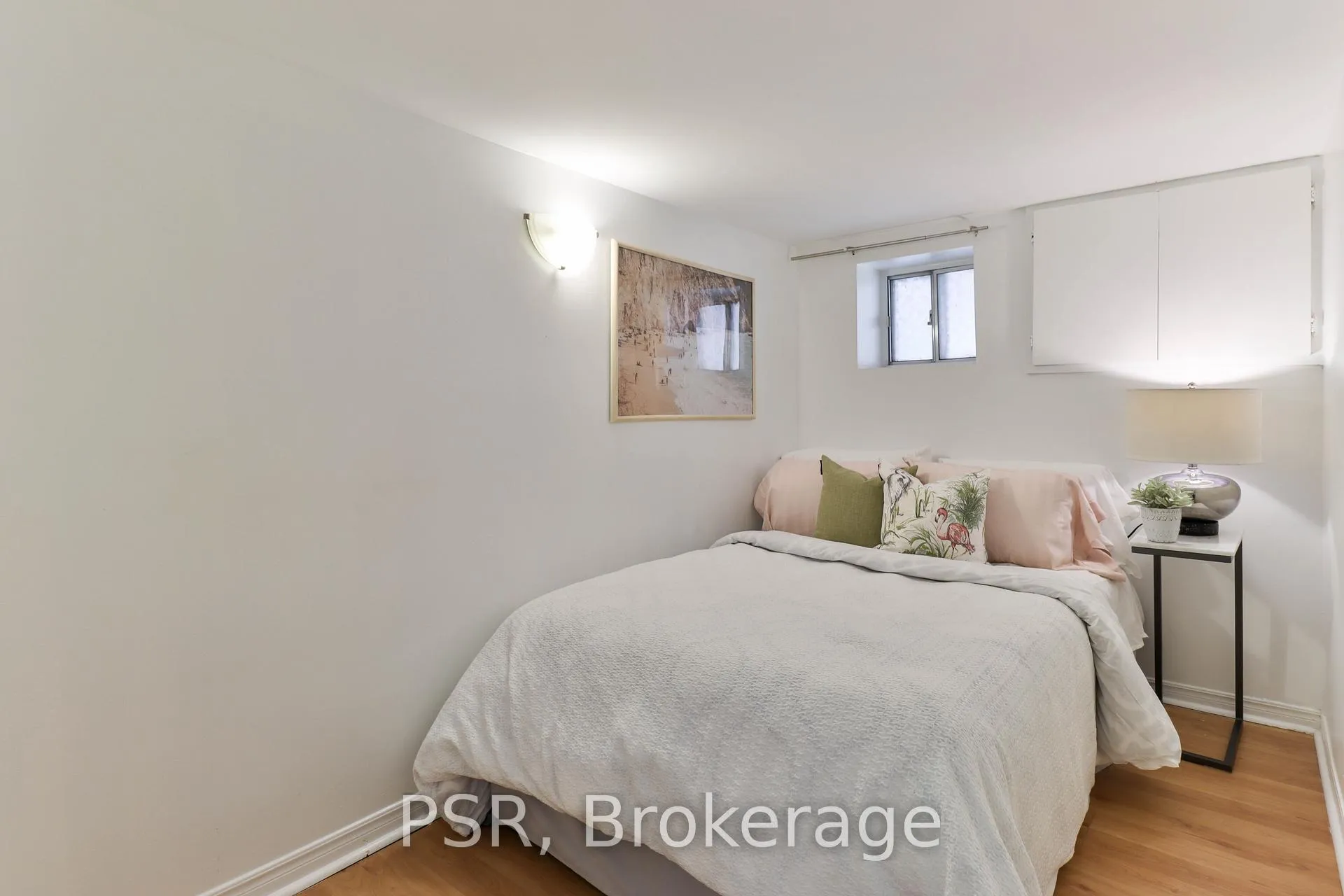 Photo 24 of 1334 Pape Avenue, Toronto, Broadview North — HOMEH