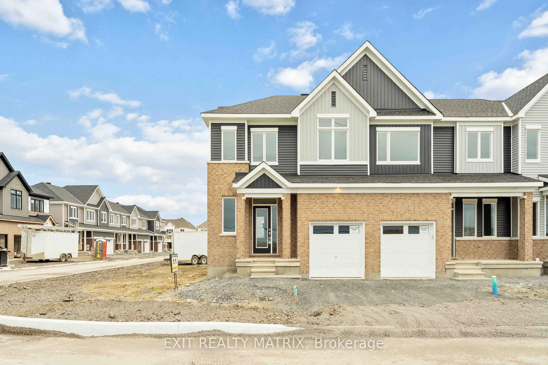 Photo 1 of 200 Ryan Reynolds Way, Ottawa, Mer Bleue/Bradley Estates/Anderson Park — HOMEH